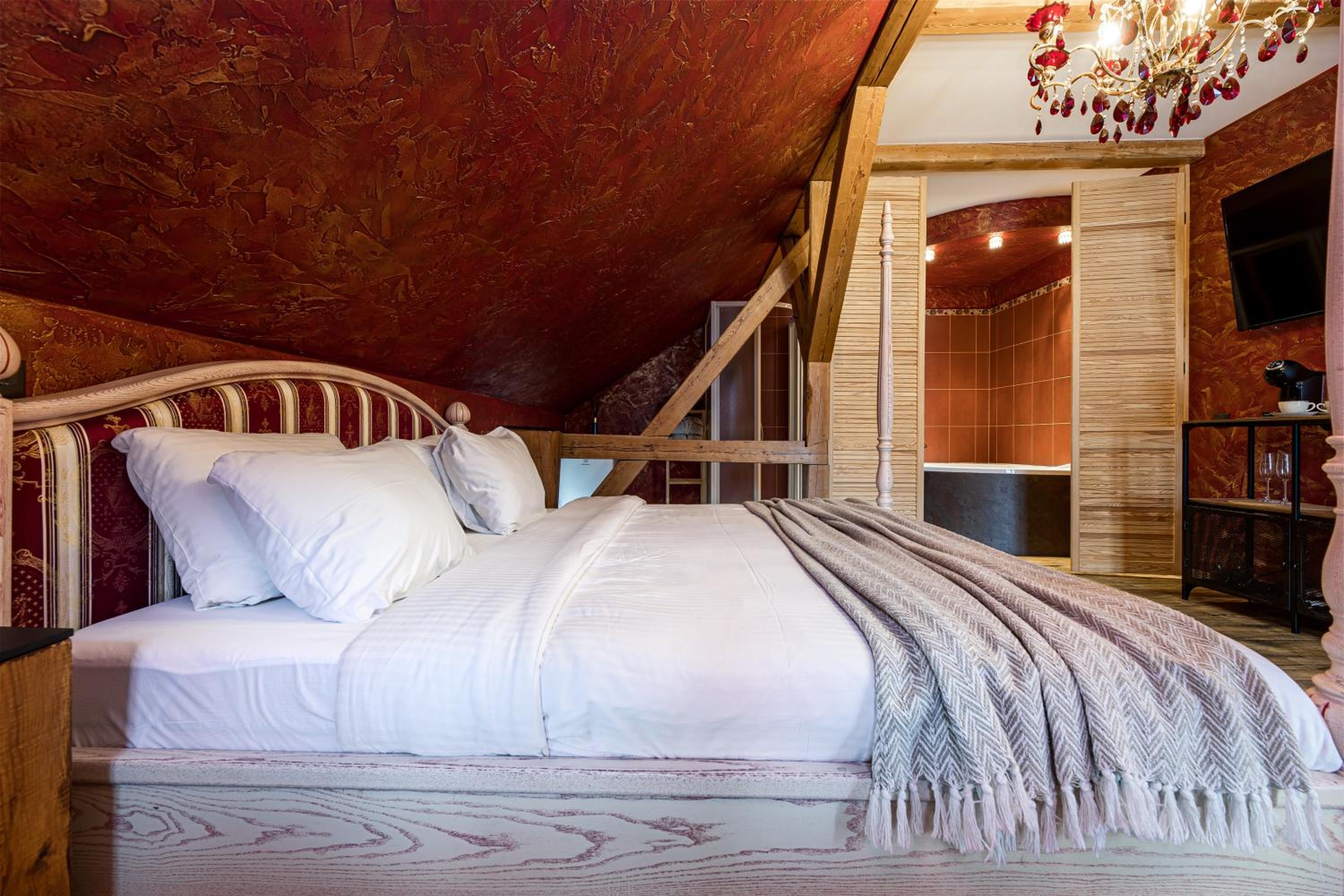 Suite with Terrace - Photo 5