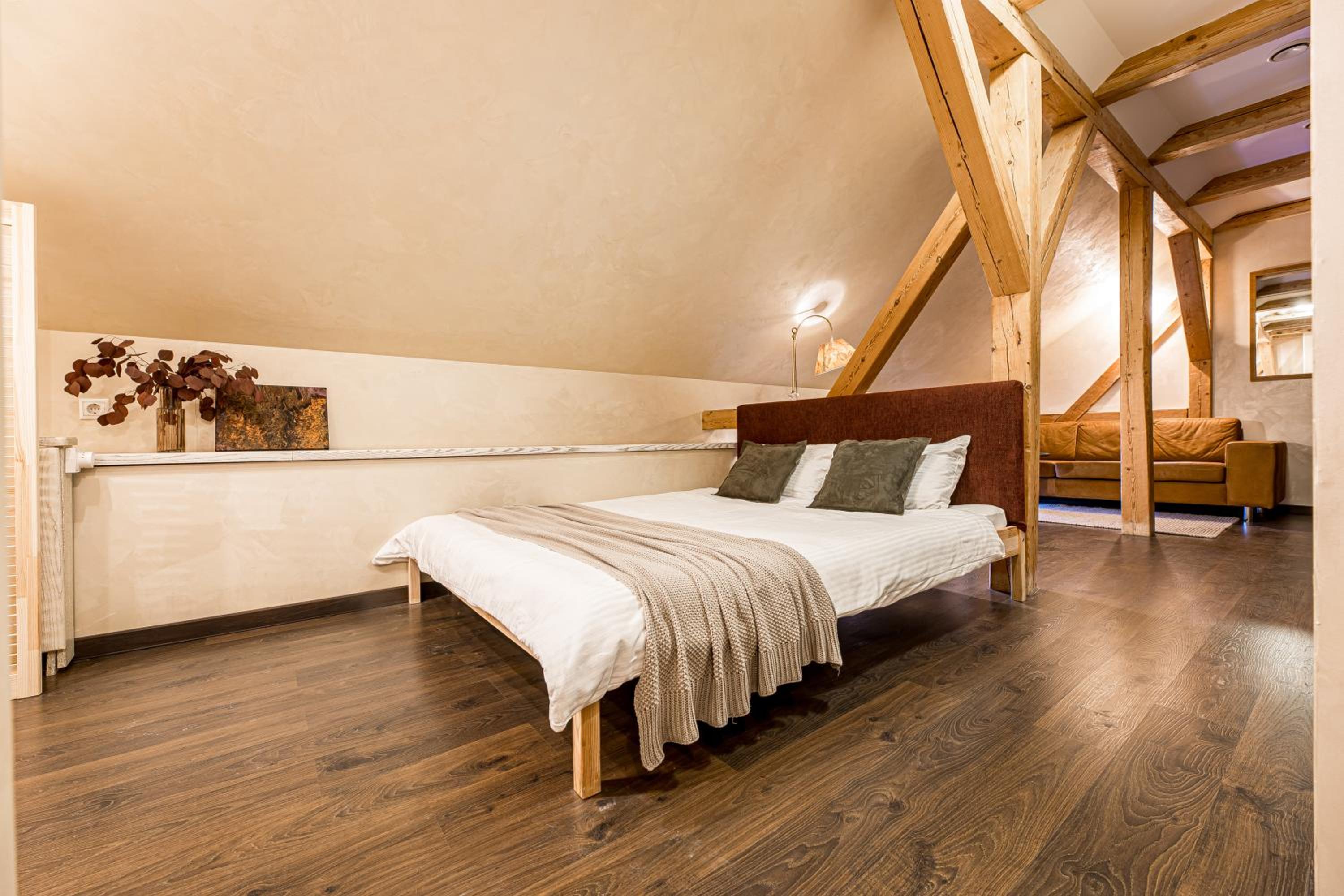 Double Room - Photo 5