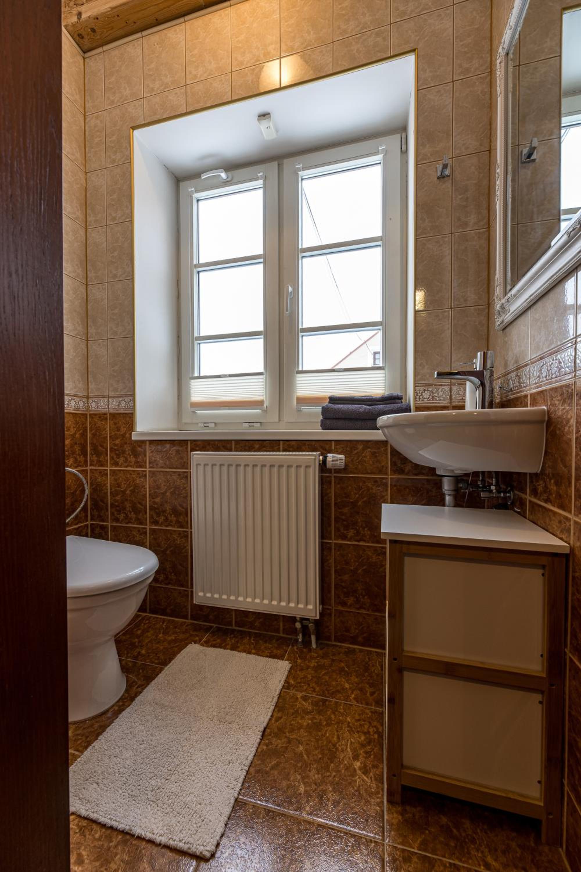 Double Room - Photo 21