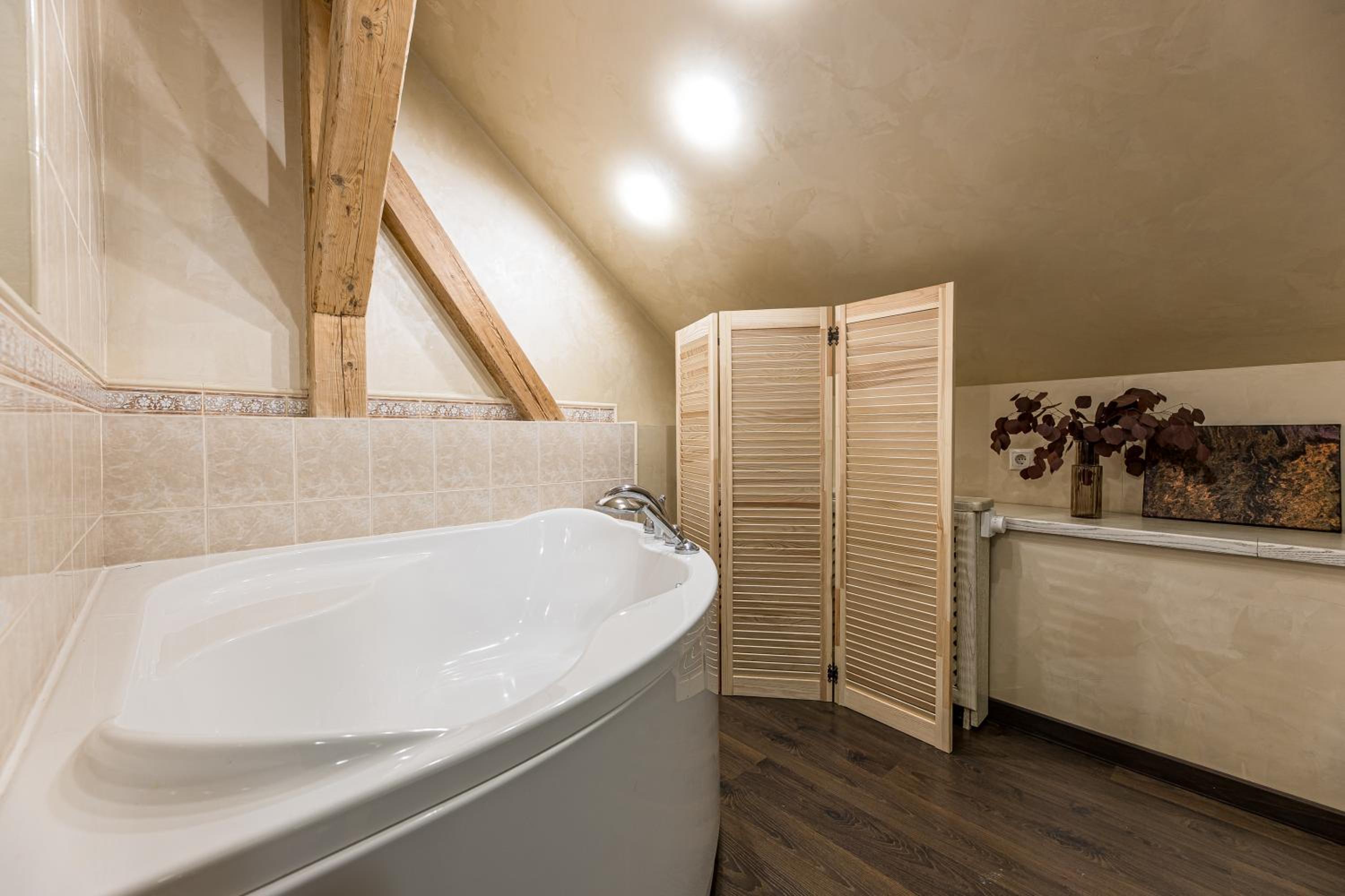 Double Room - Photo 19