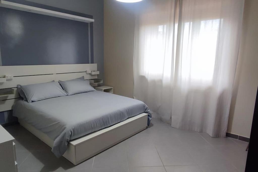 Three-Bedroom House photo 3