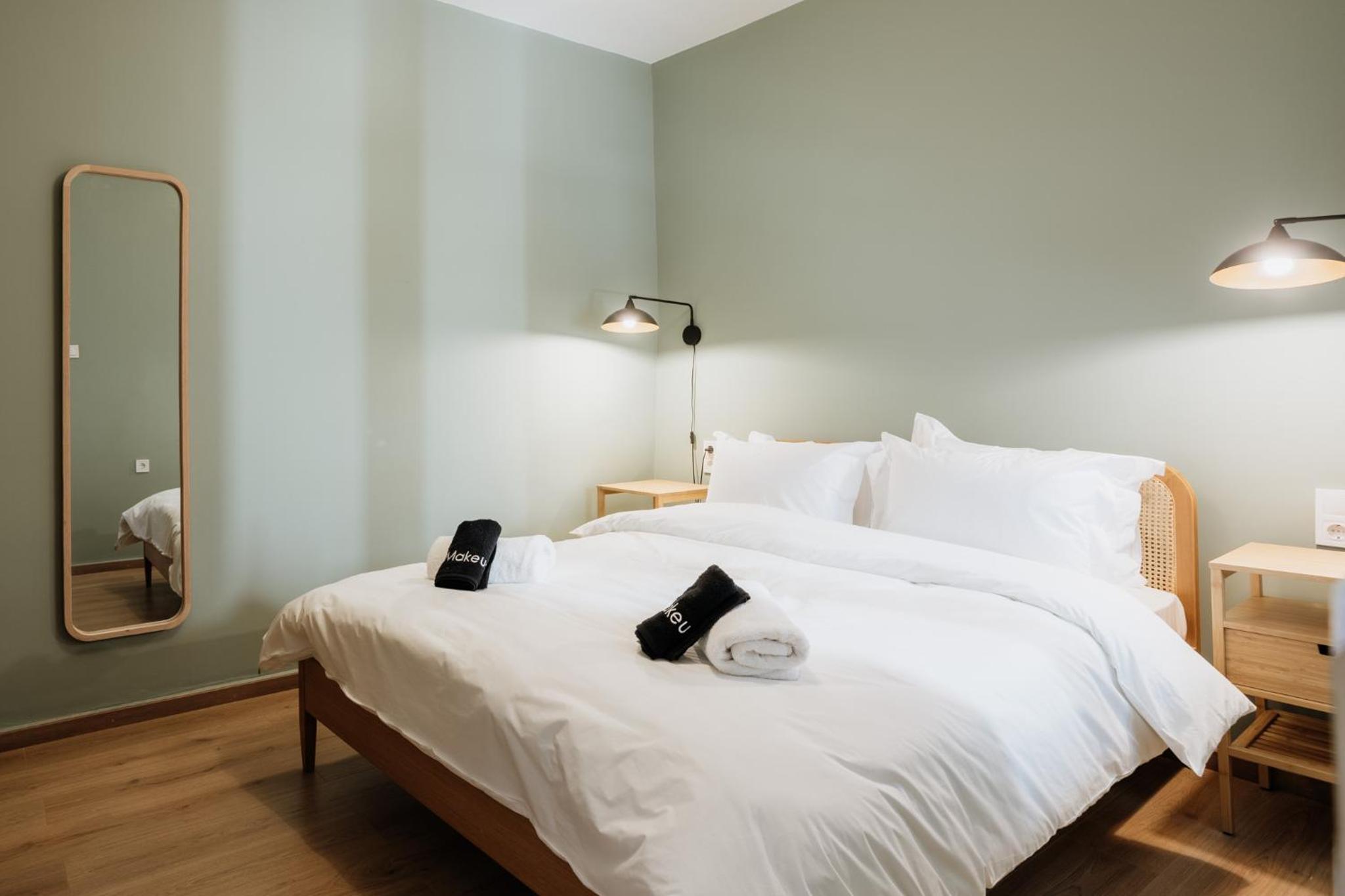 Large Double Room photo 3
