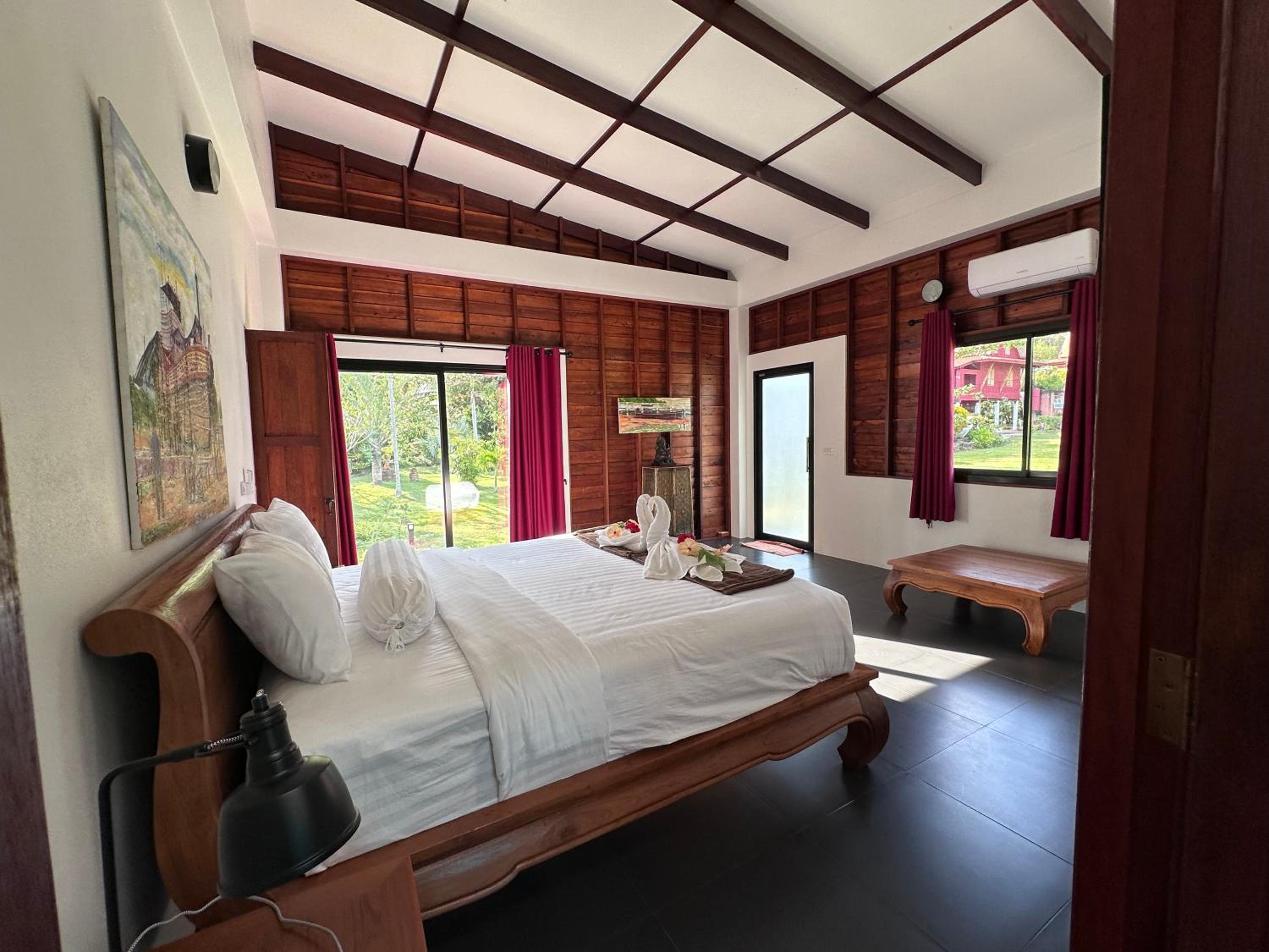 Two-Bedroom Villa - Photo 19