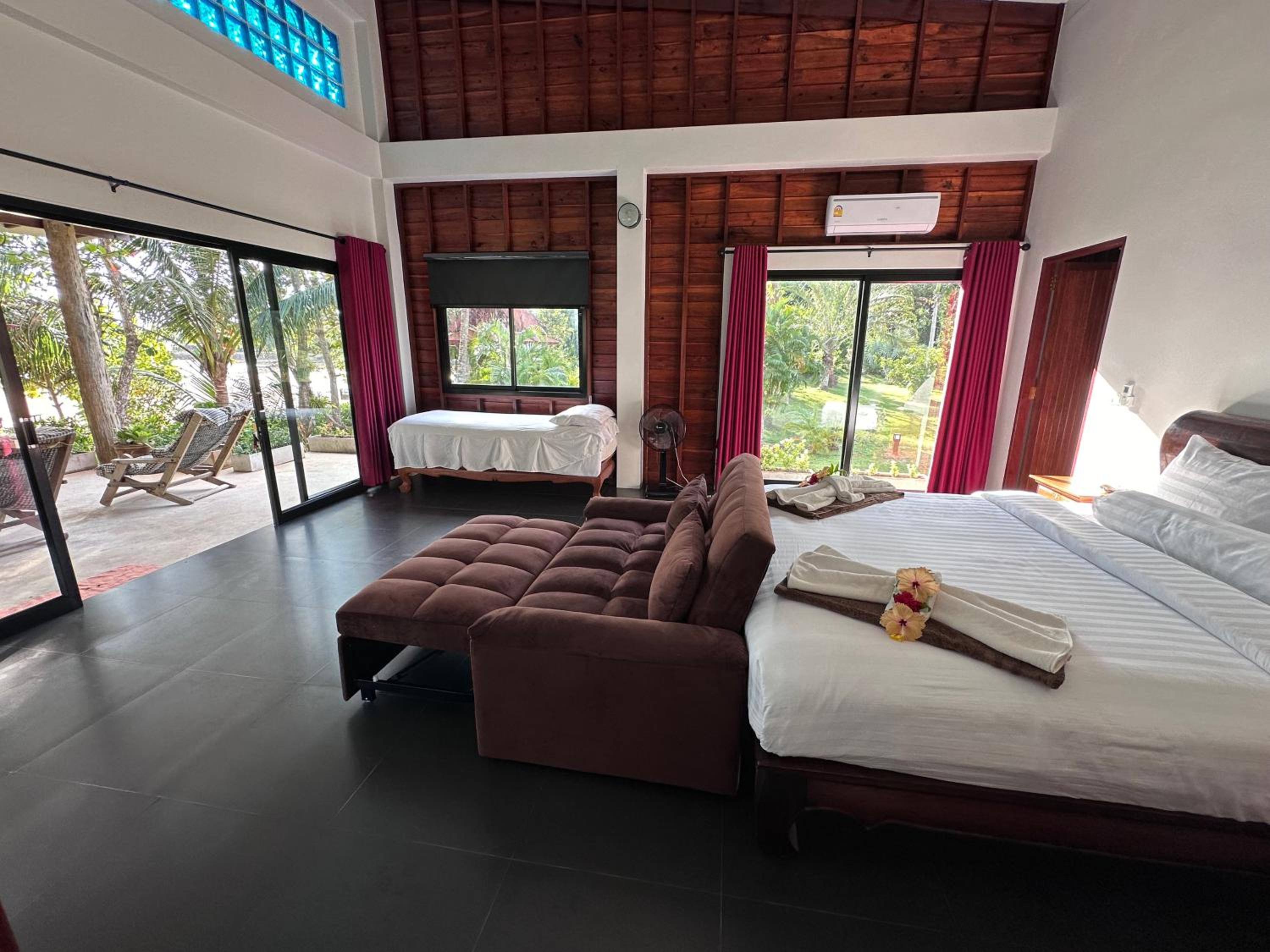 Two-Bedroom Villa - Photo 22