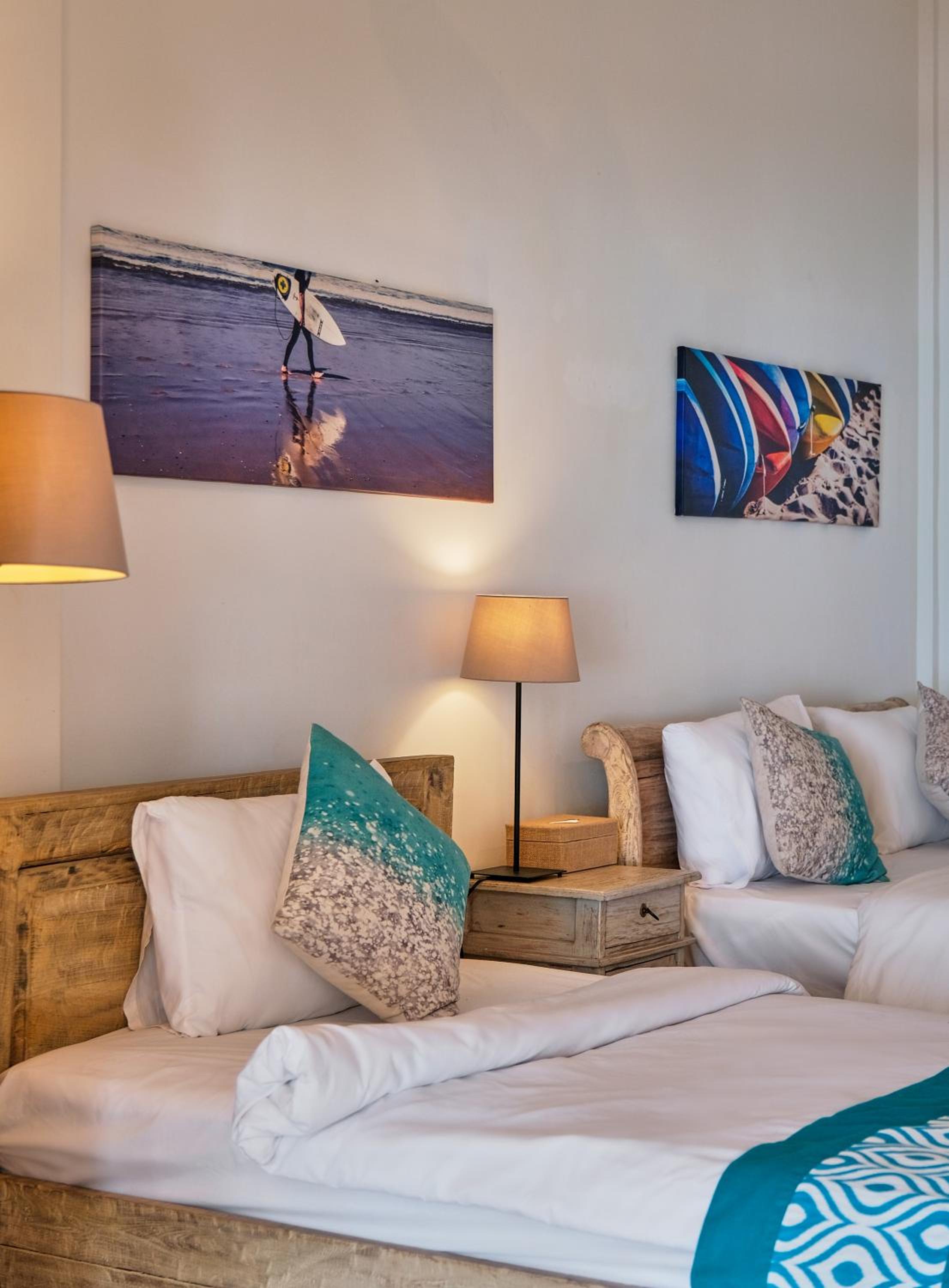 Twin Room with Sea View - Photo 6