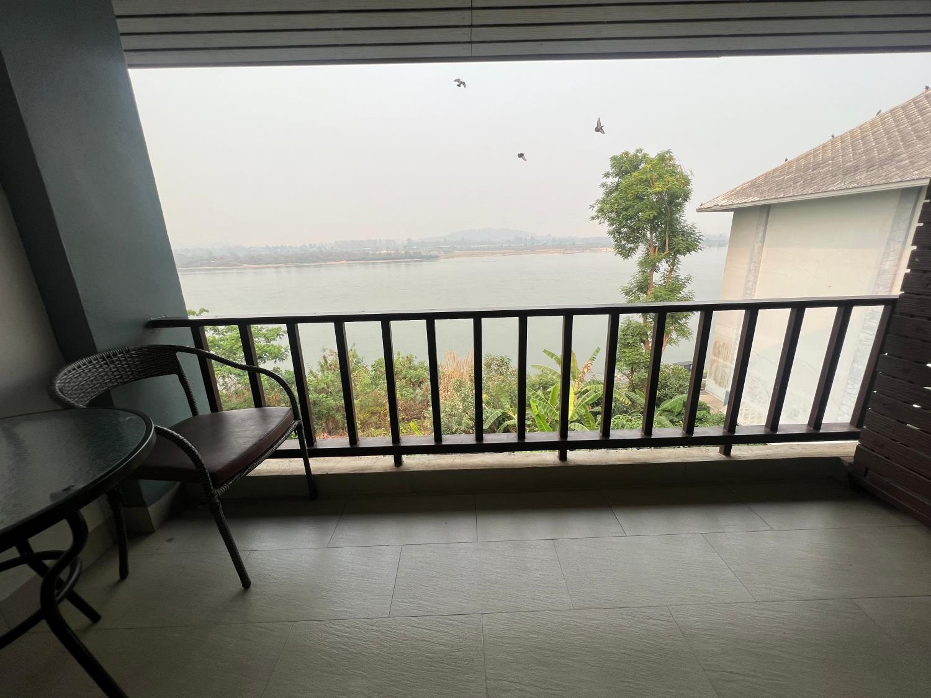 Deluxe Twin Room - Photo 13