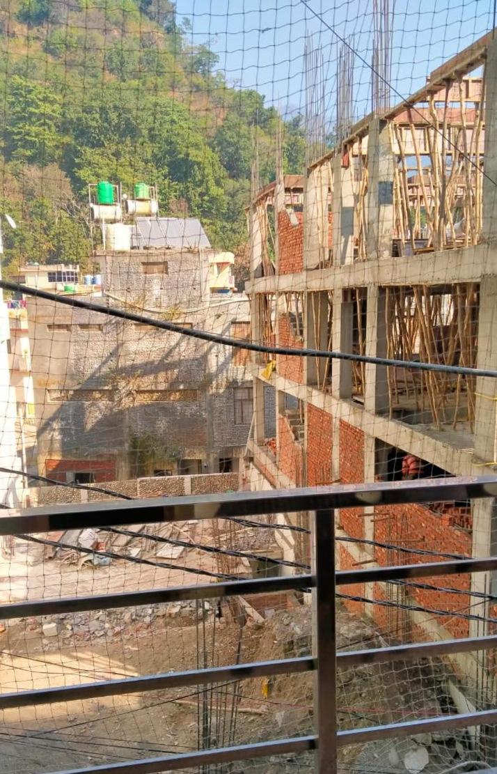 Apartment with Mountain View - Photo 18