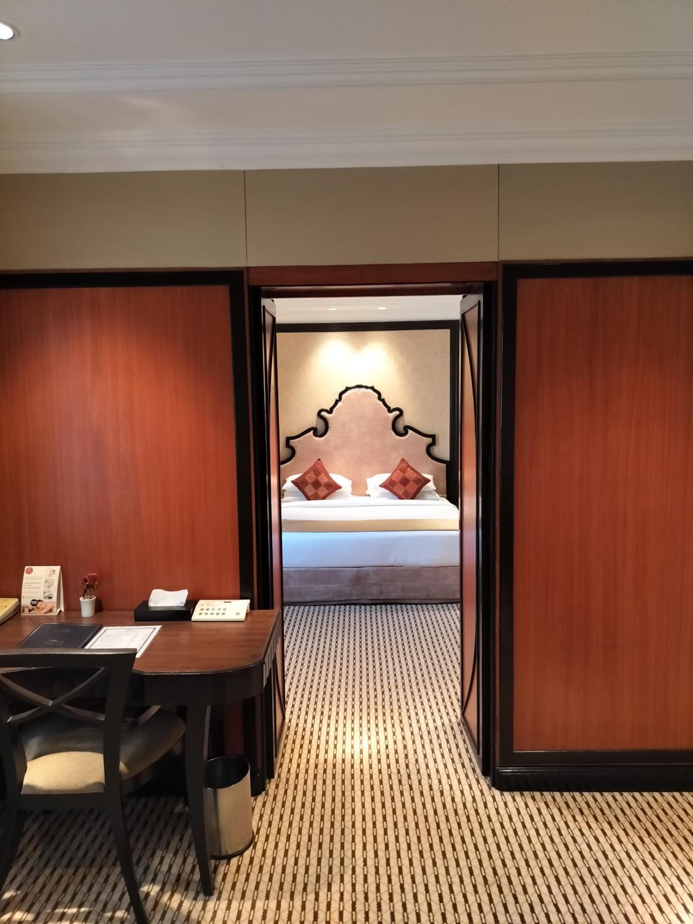 Suite - Photo 2
