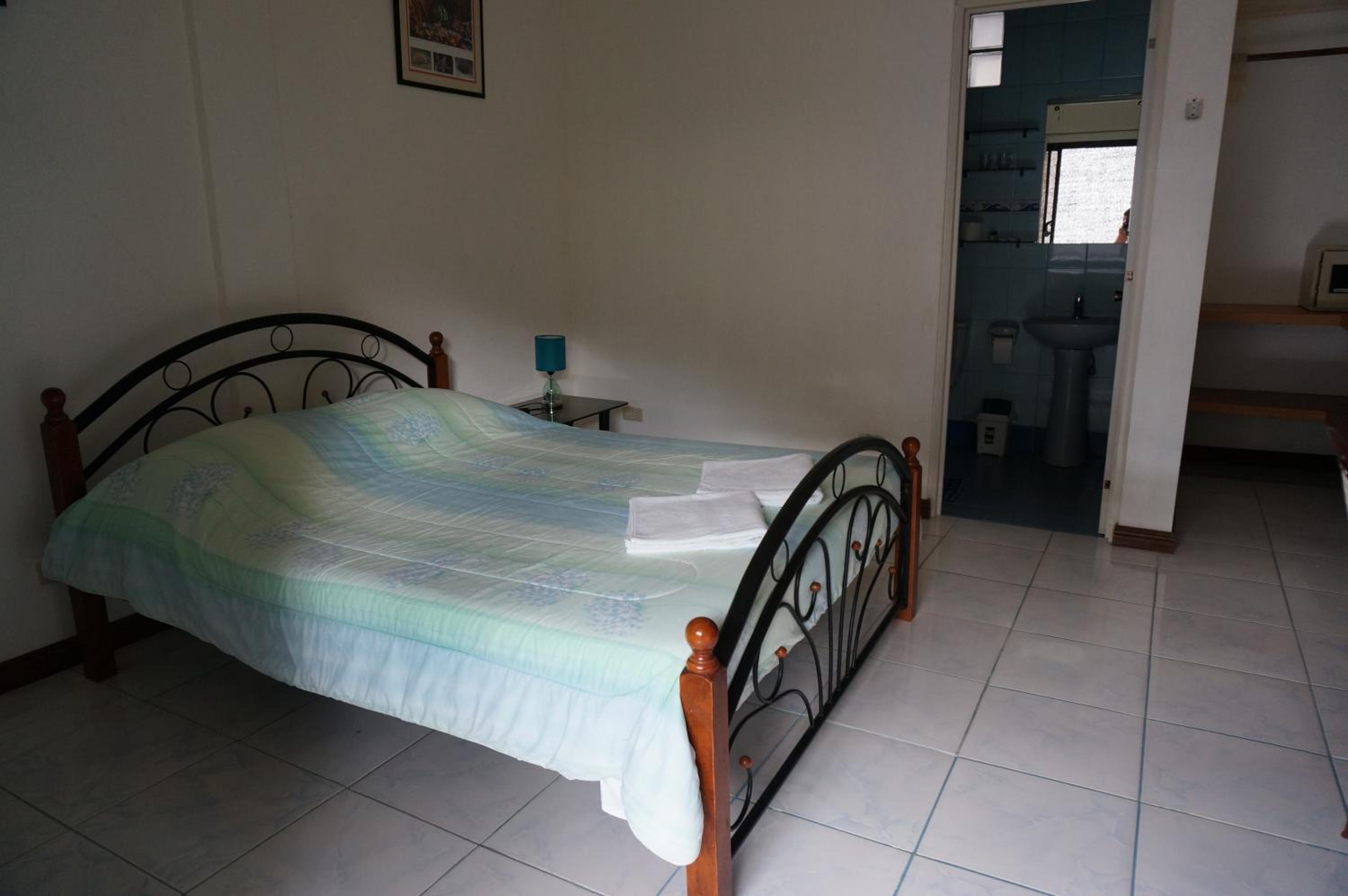 Deluxe Double or Twin Room - Photo 3