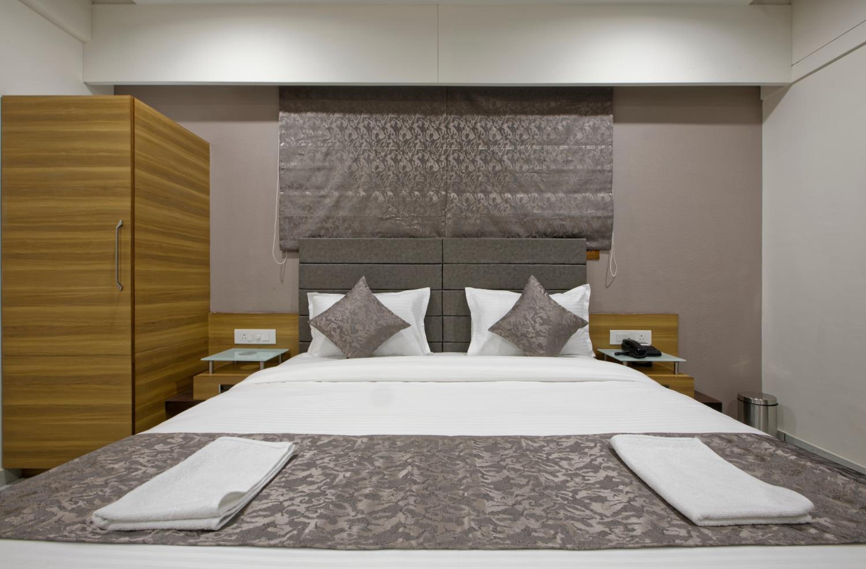 Superior King Room photo 3