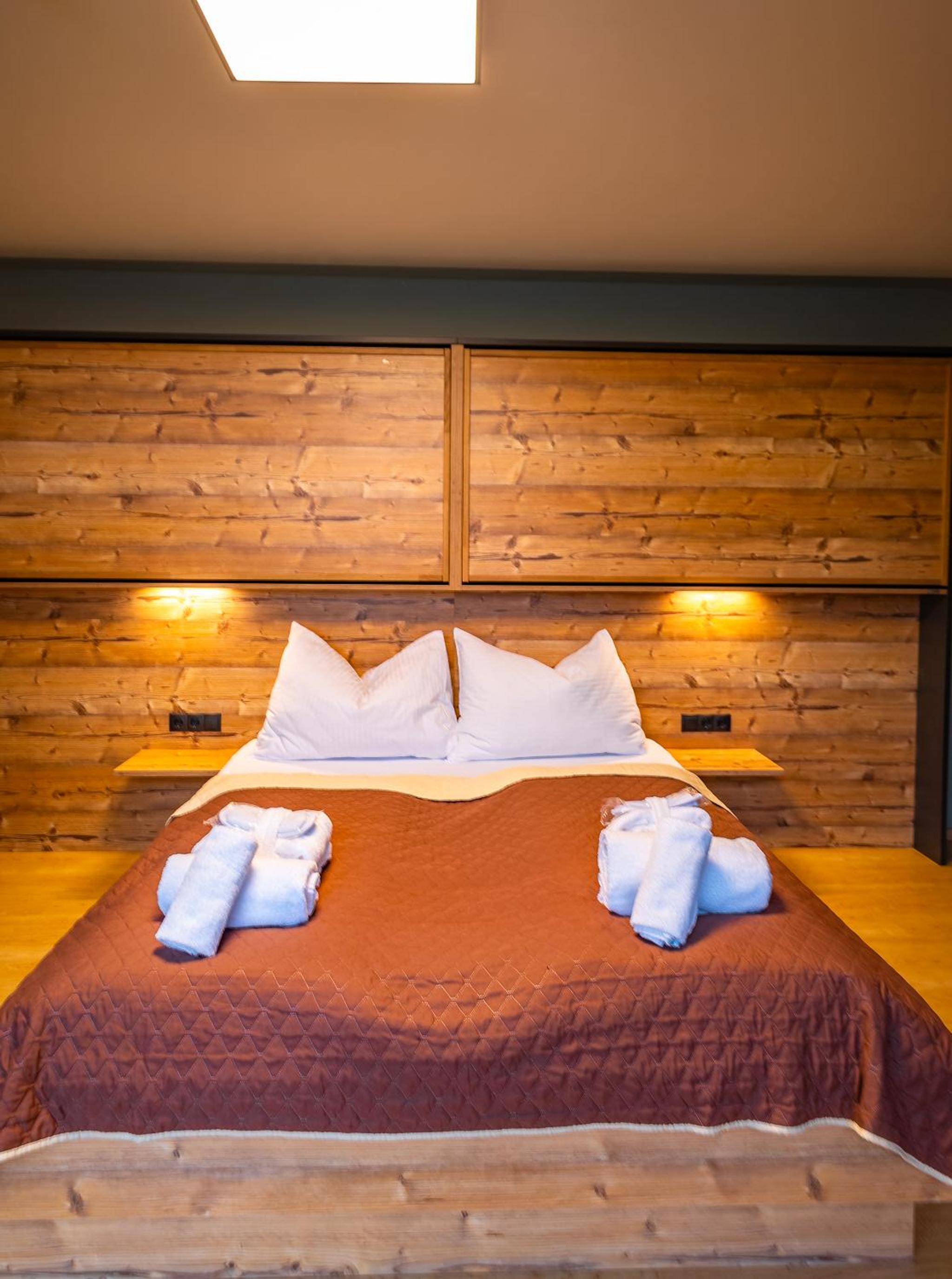 Family Suite (2 Adults + 2 Children) photo 1