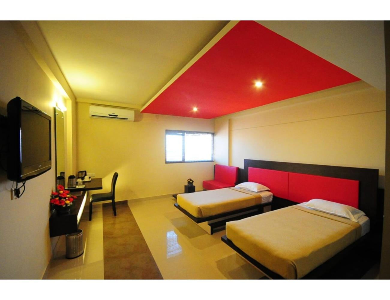 Deluxe Room - Photo 4