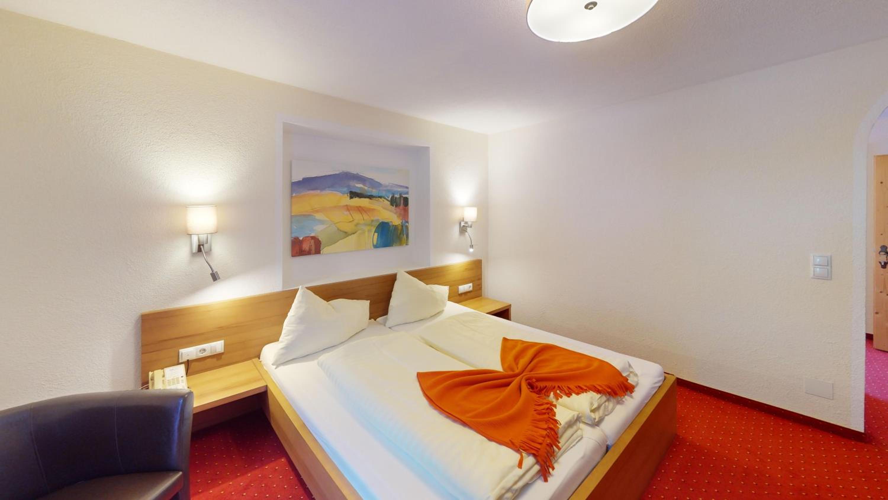 One-Bedroom Suite photo 2