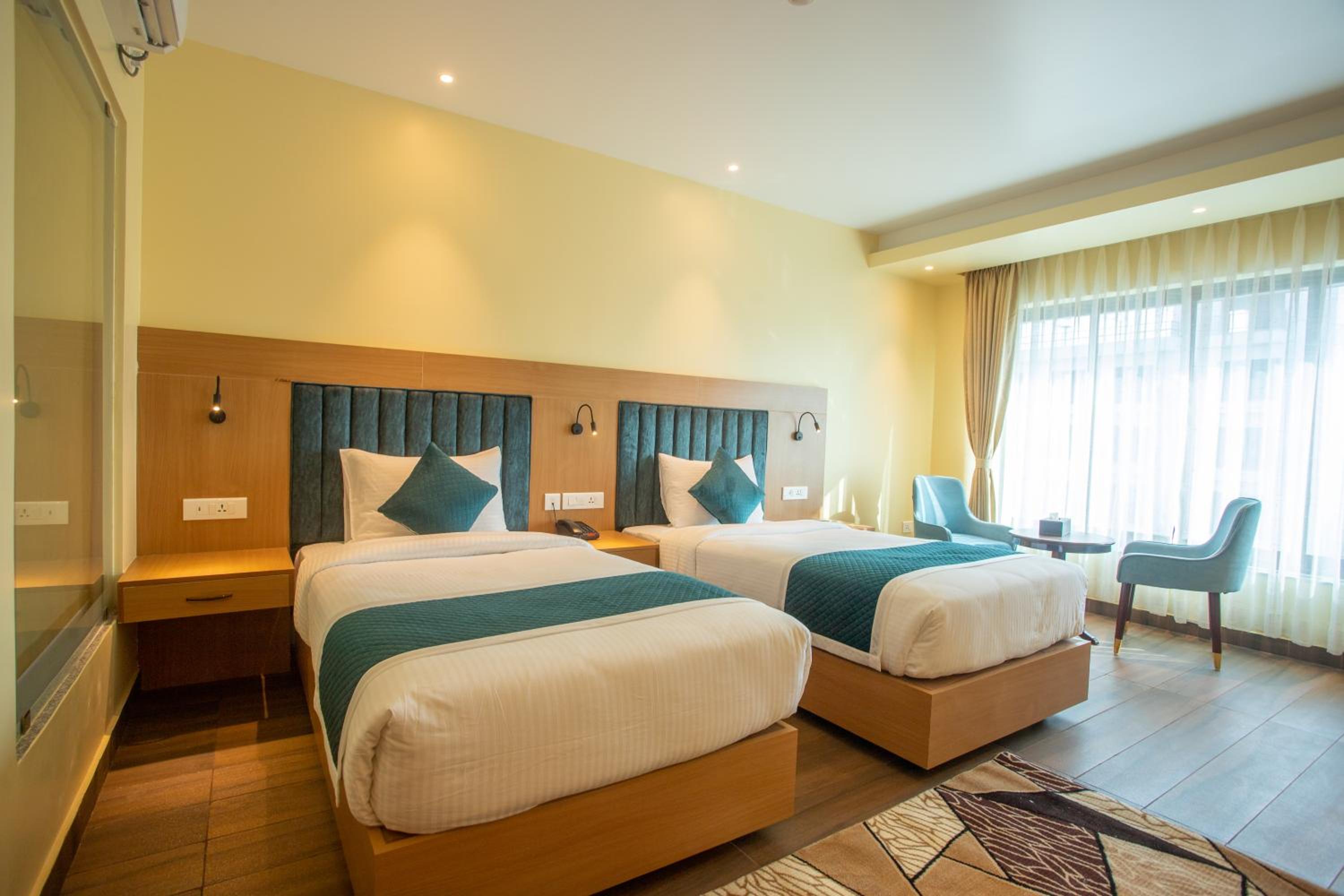 Deluxe Twin Room