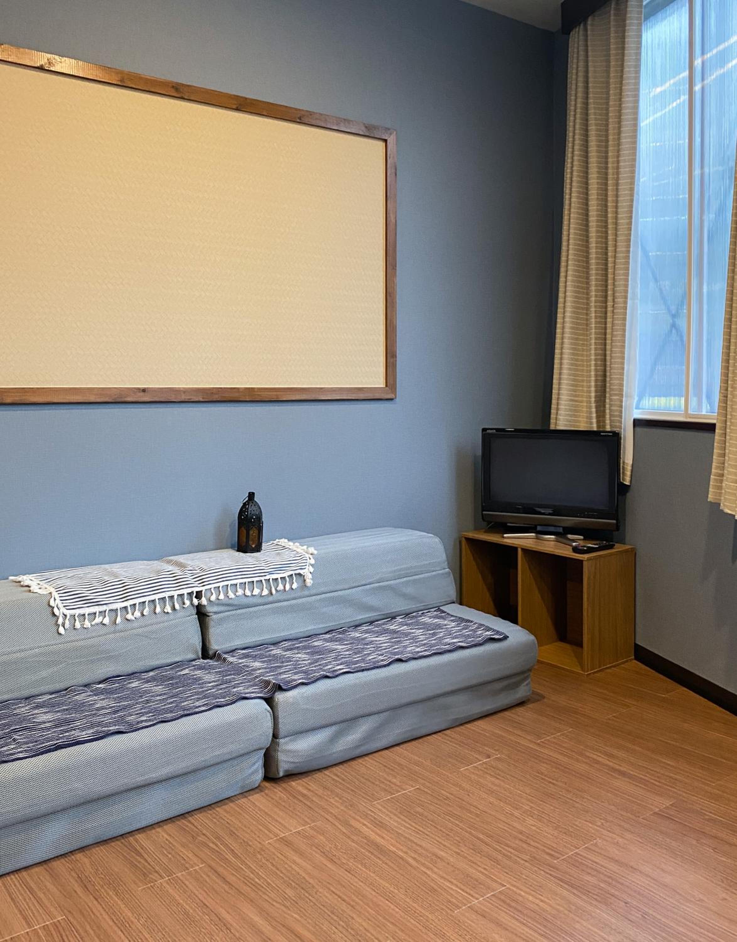 Studio Apartment photo 3