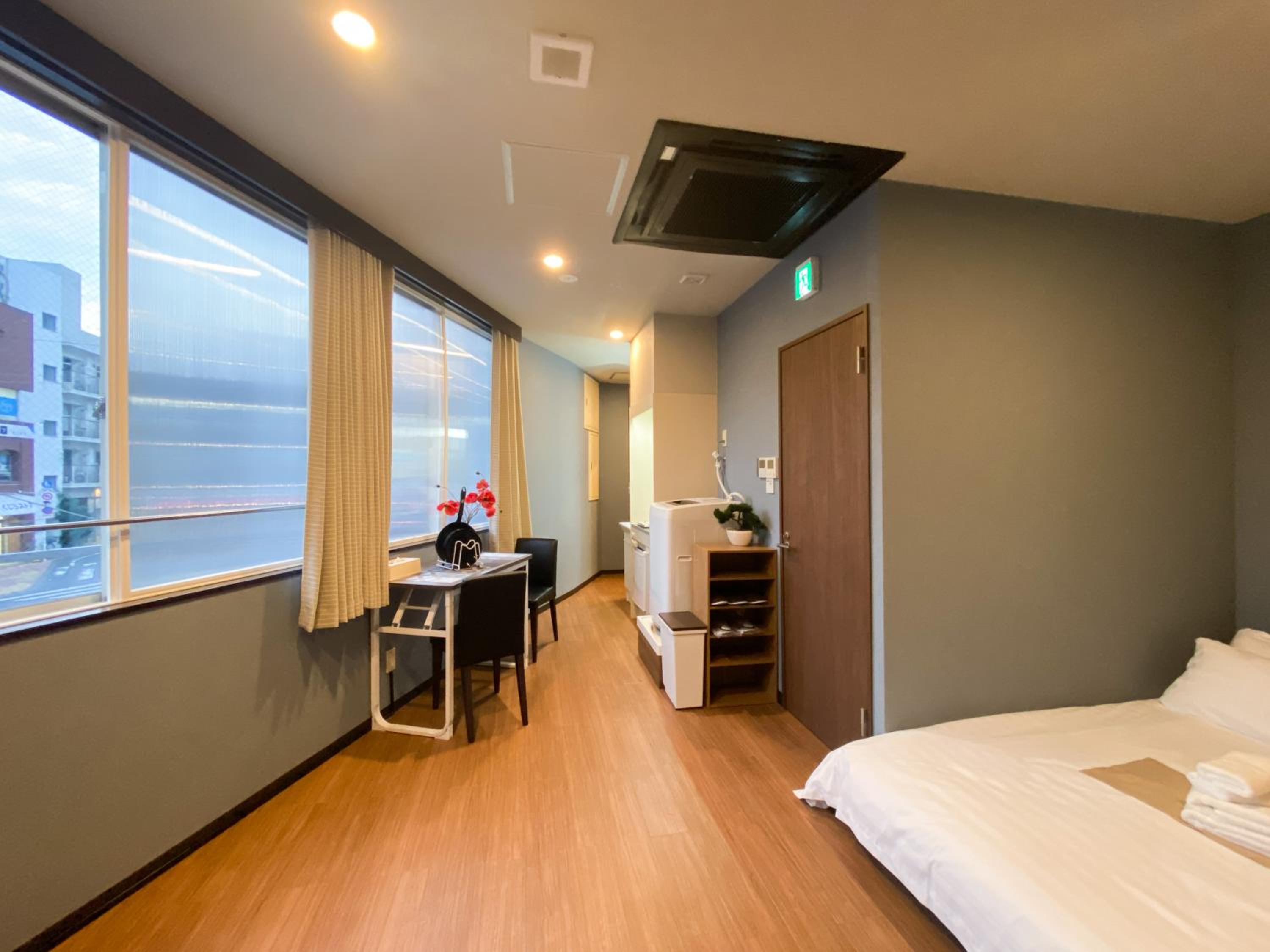 Studio Apartment photo 2