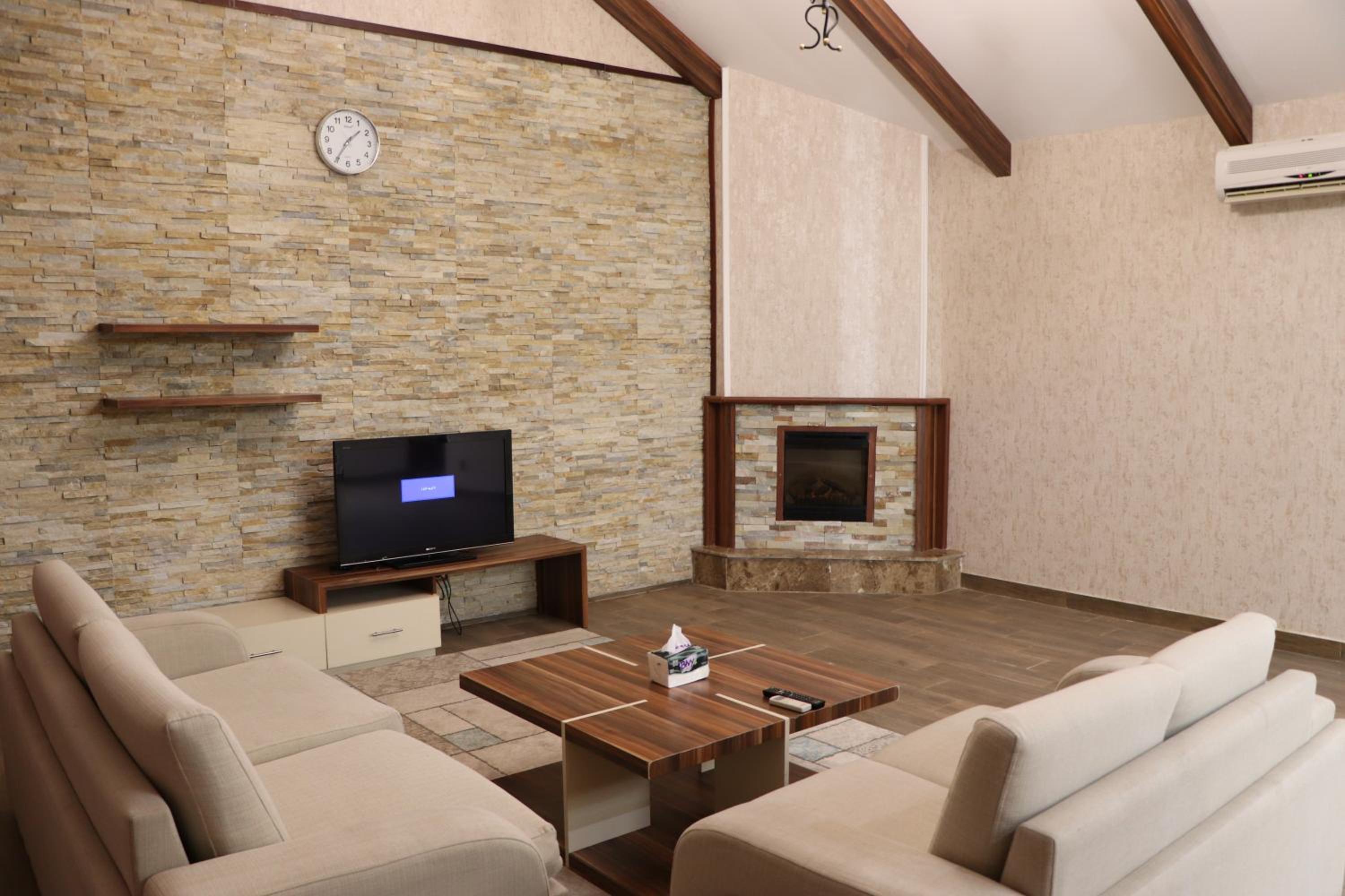 Two-Bedroom Villa photo 1