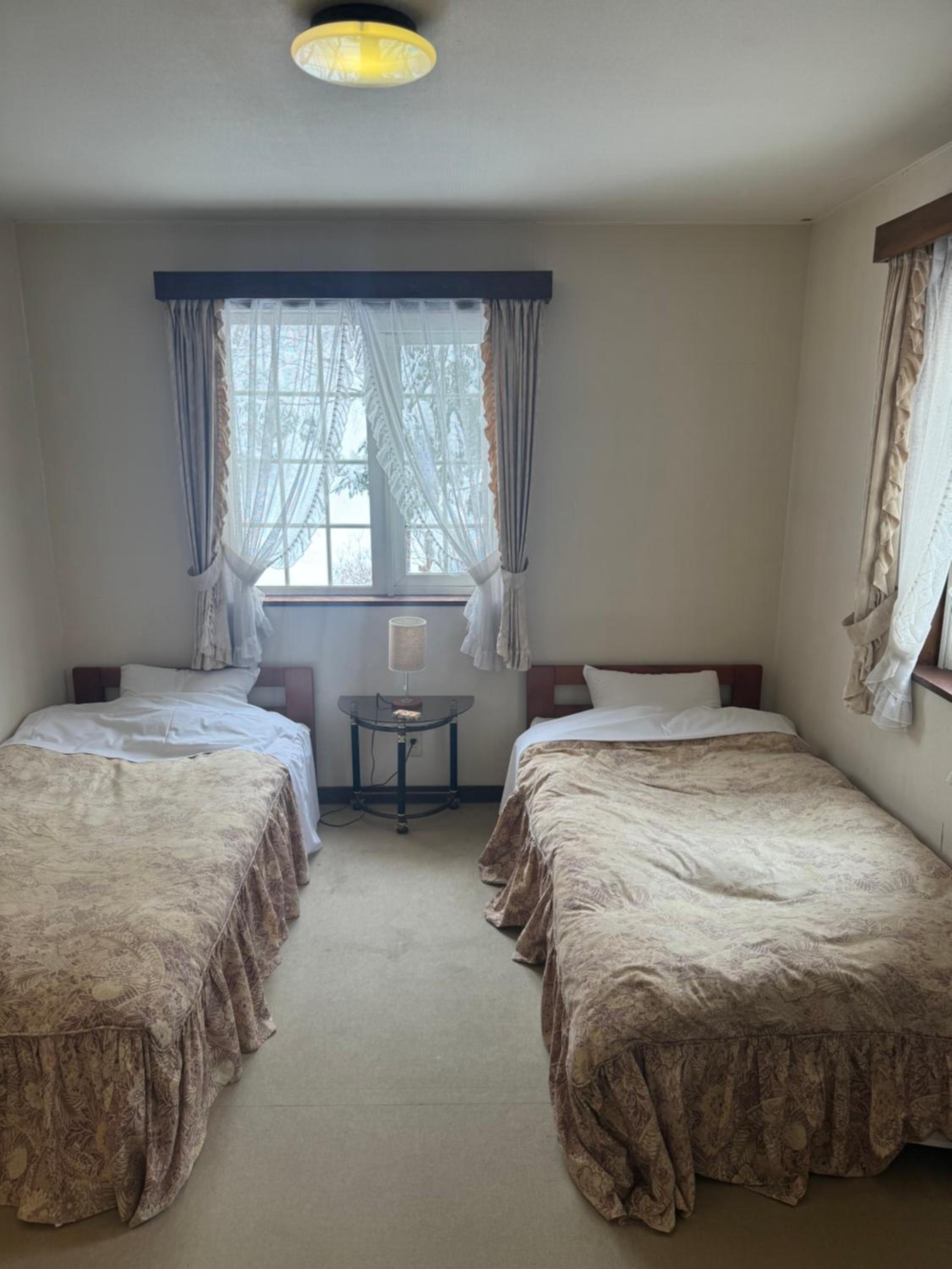 Standard Twin Room photo 2