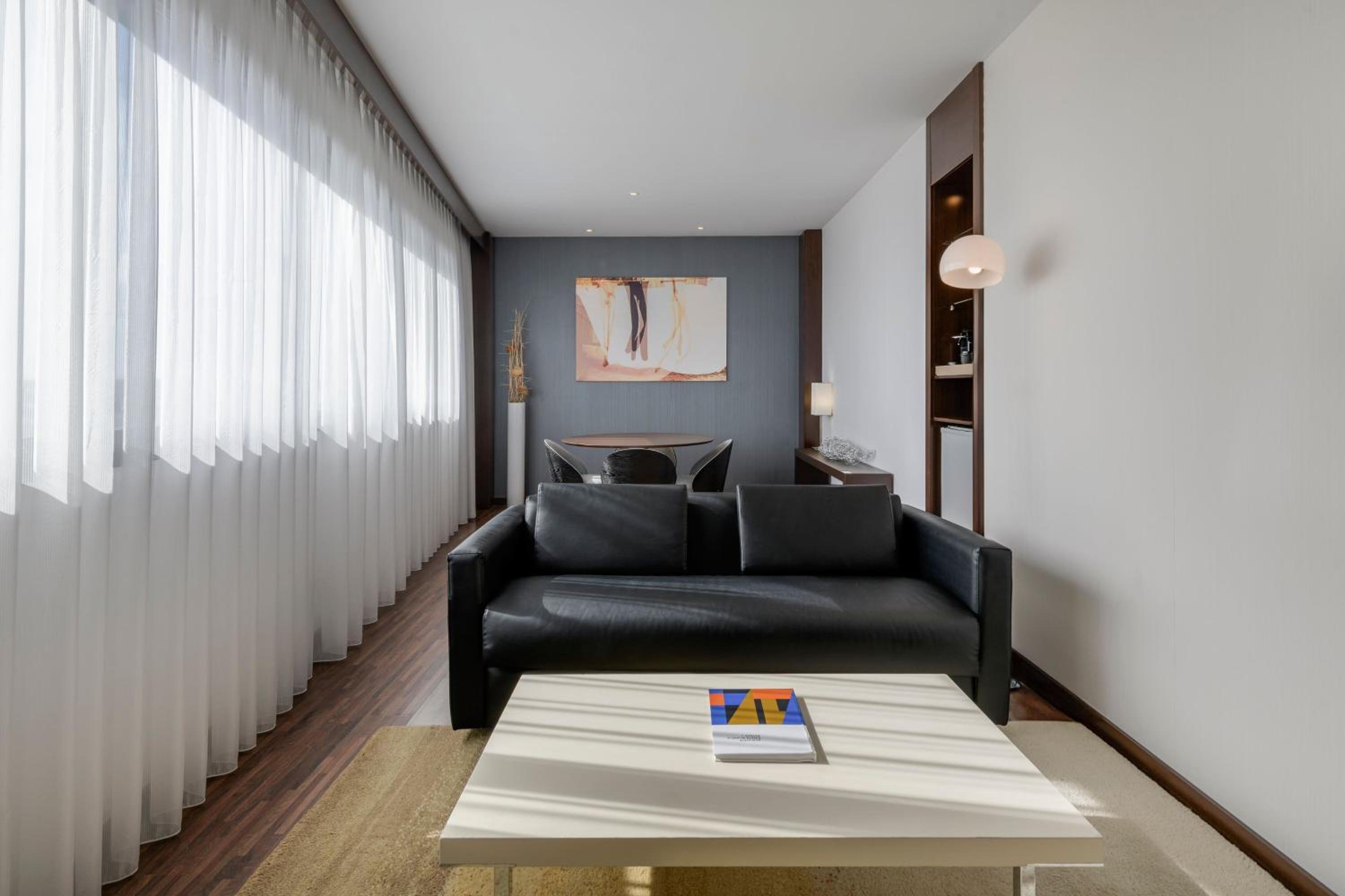 Family Junior Suite King, Junior Suite, 1 King, Sofa bed
