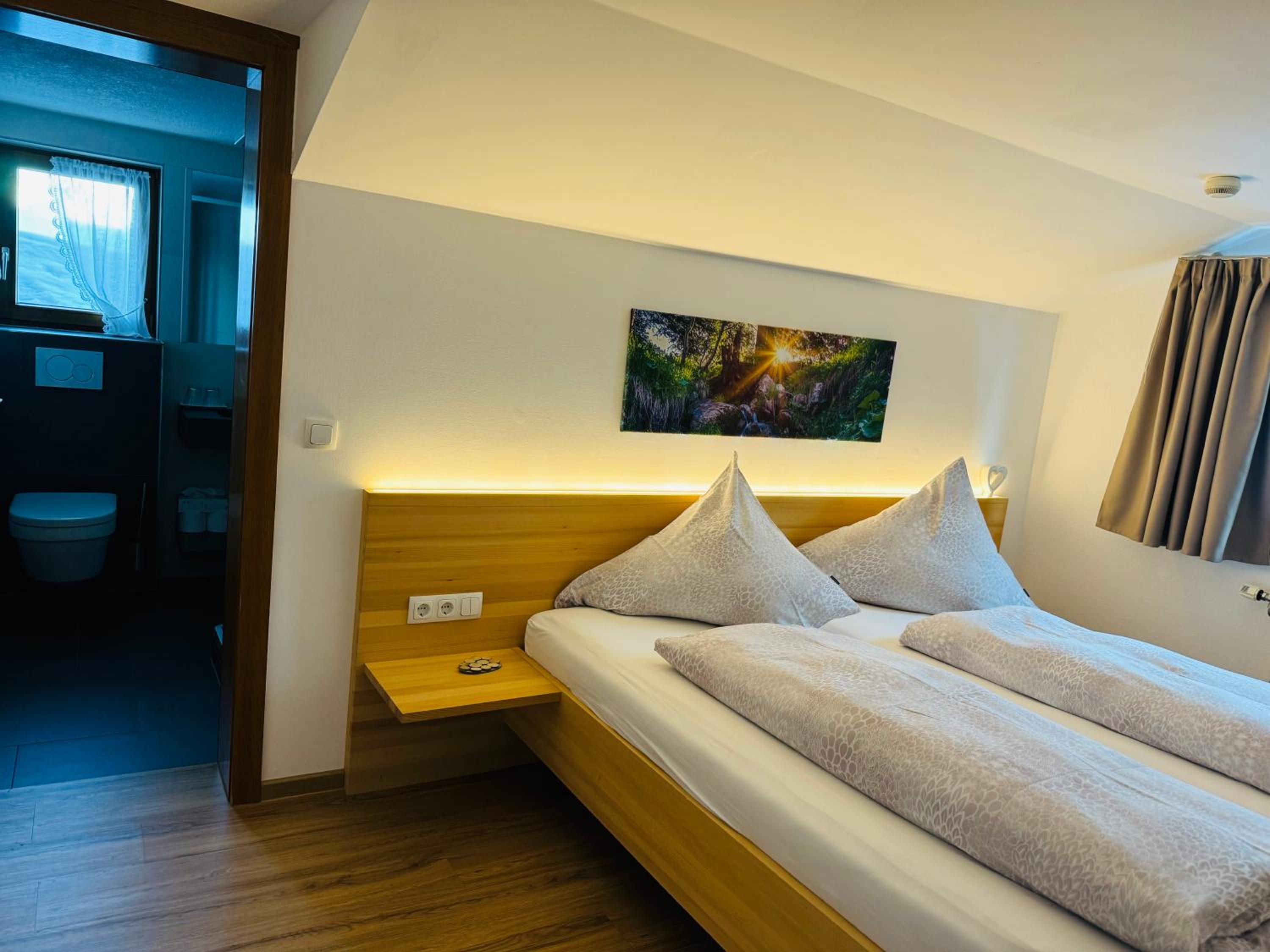 Large Double Room