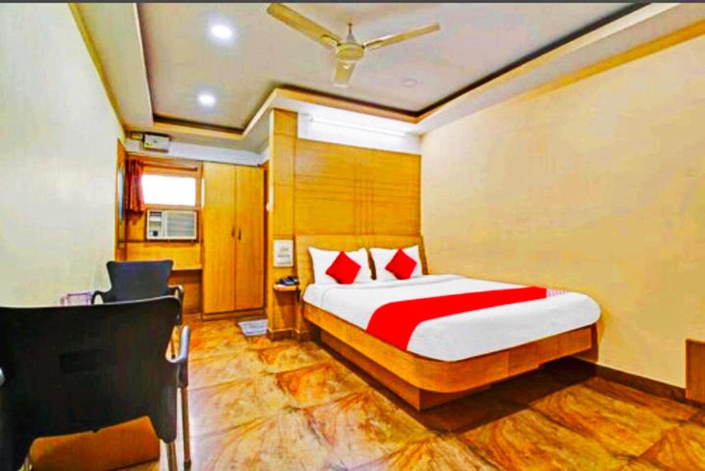 Deluxe Double Room - Photo 1