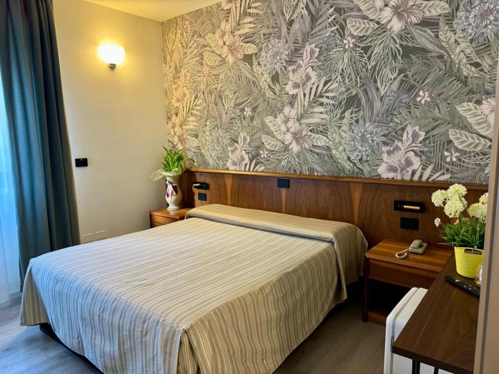 Hôtel Continental, Photo 2
