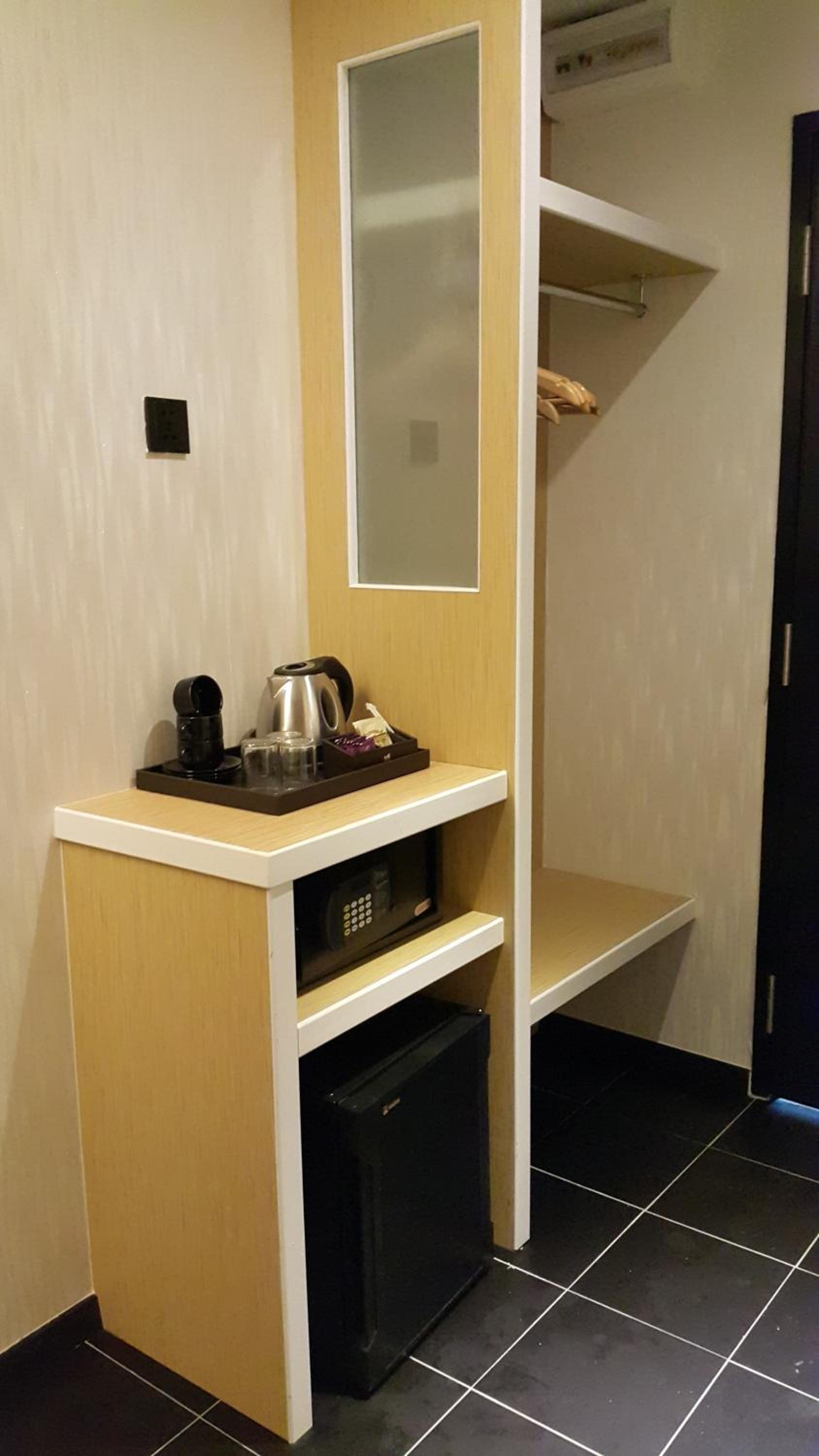 Superior Room (Promo 1) photo 1