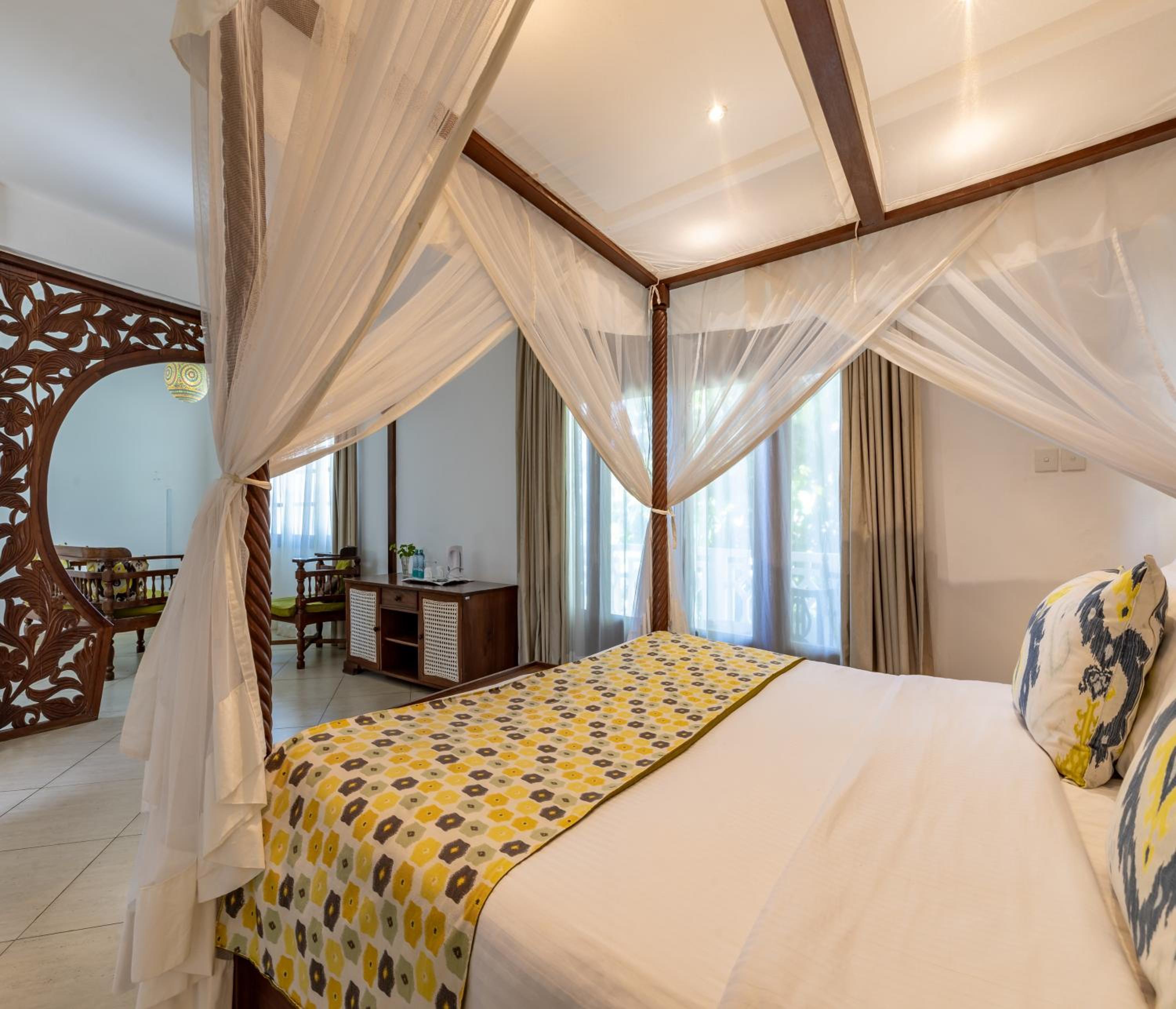 Beach Suites photo 3
