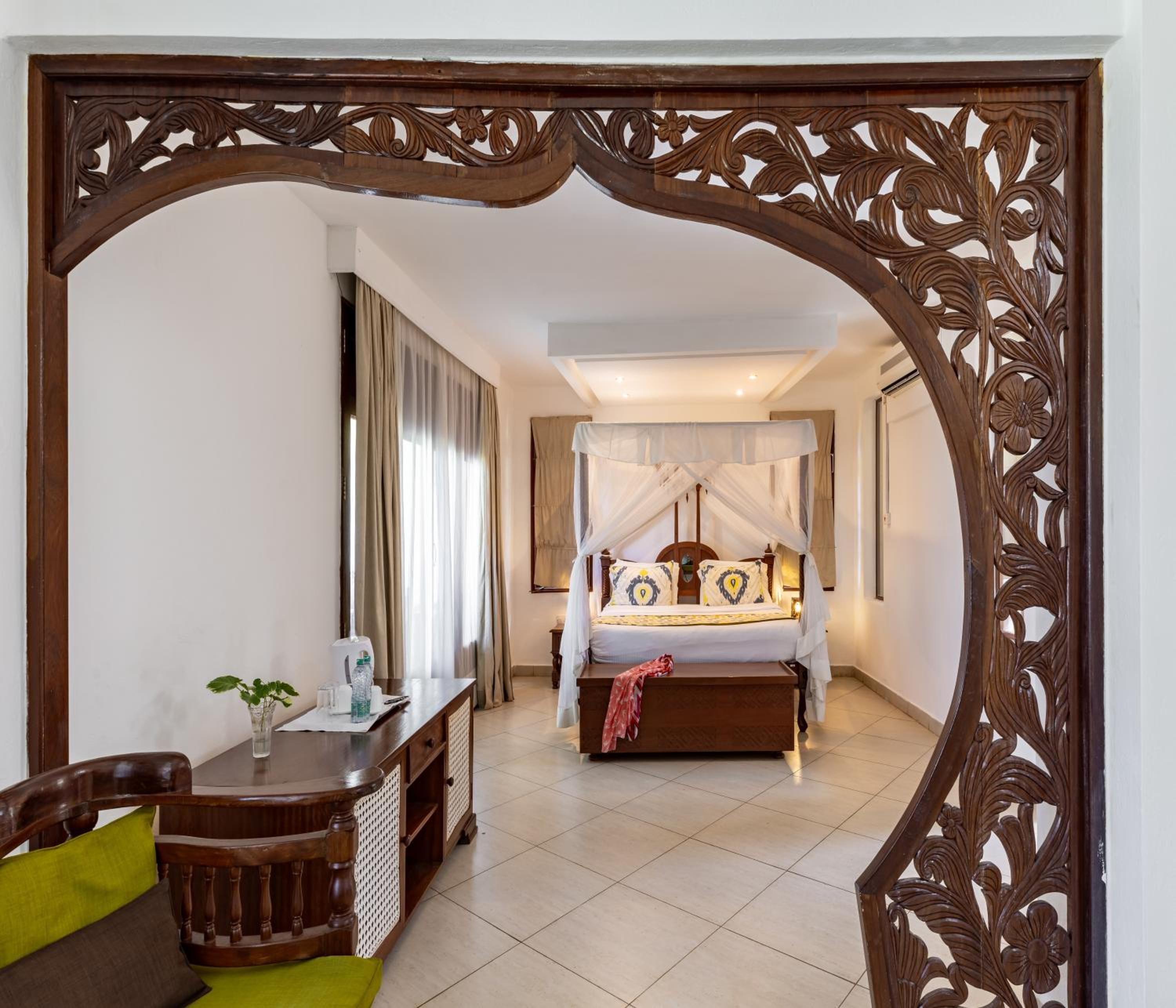 Beach Suites photo 2