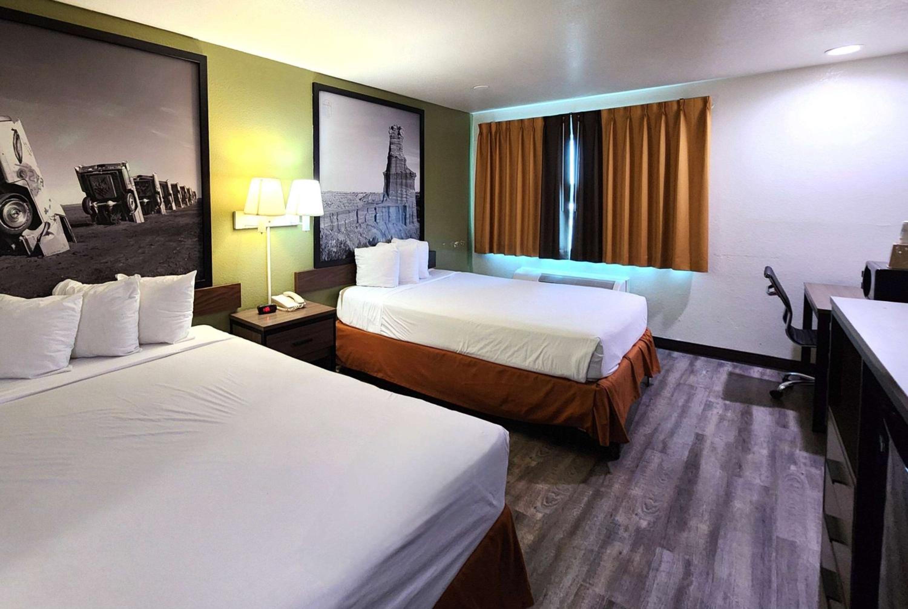 Queen Room with Two Queen Beds and Bath Tub - Mobility/Hearing Accessible - Non-Smoking photo 1