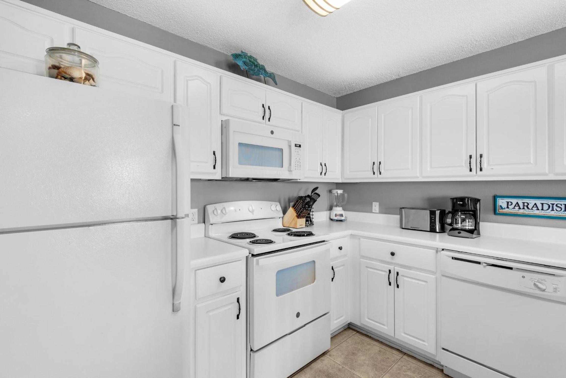 Studio Apartment photo 3
