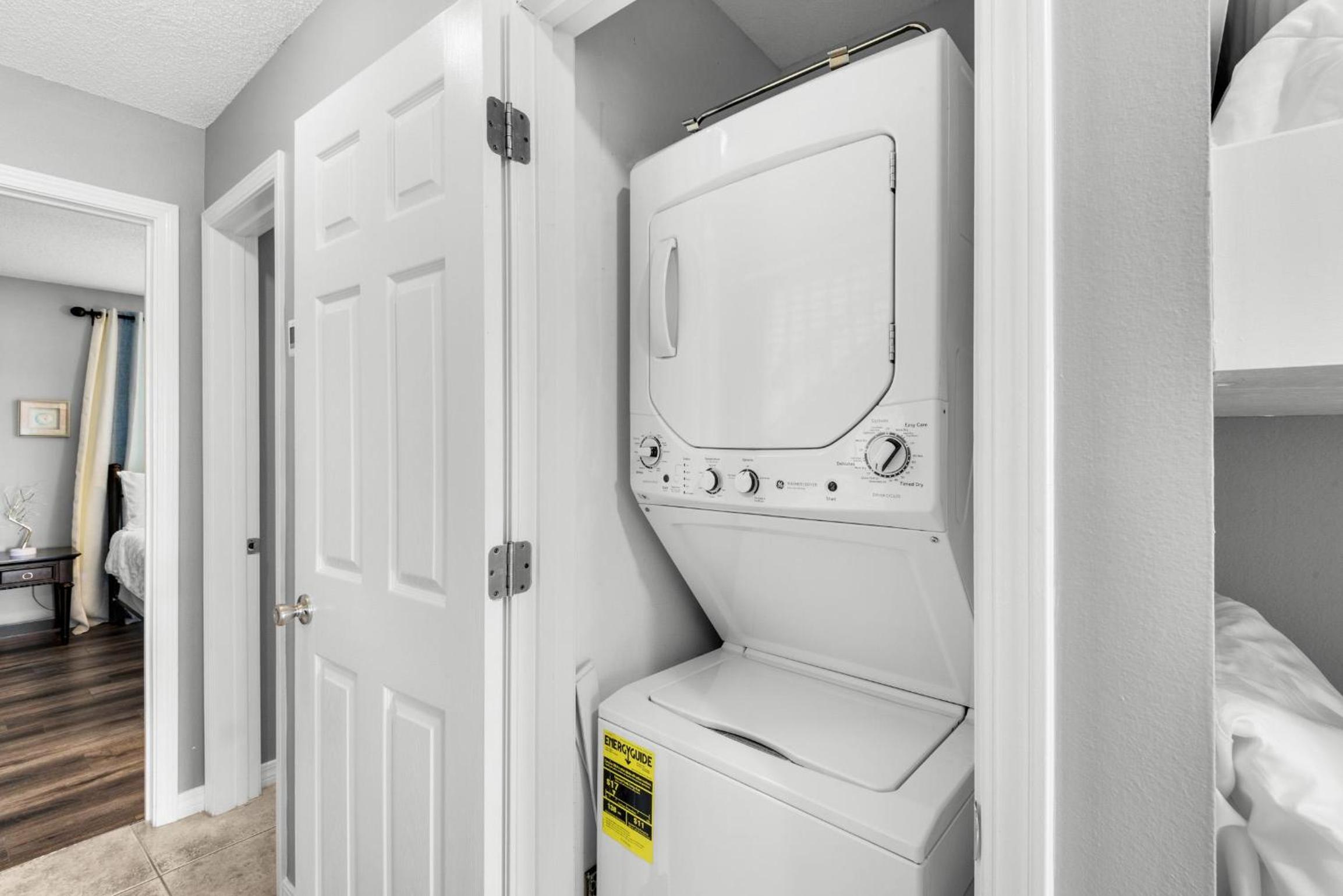 Studio Apartment photo 1