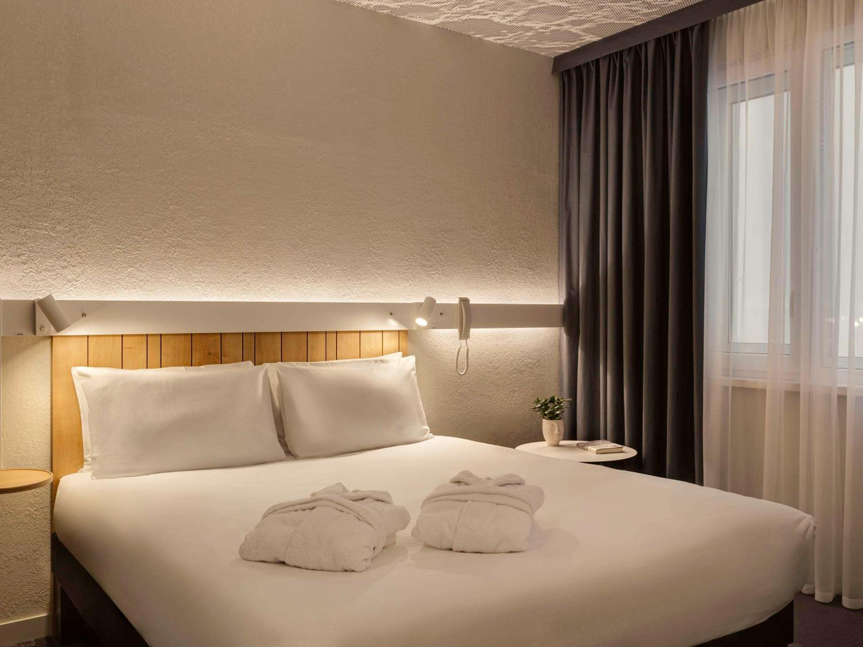 Premium Double Room - Photo 1