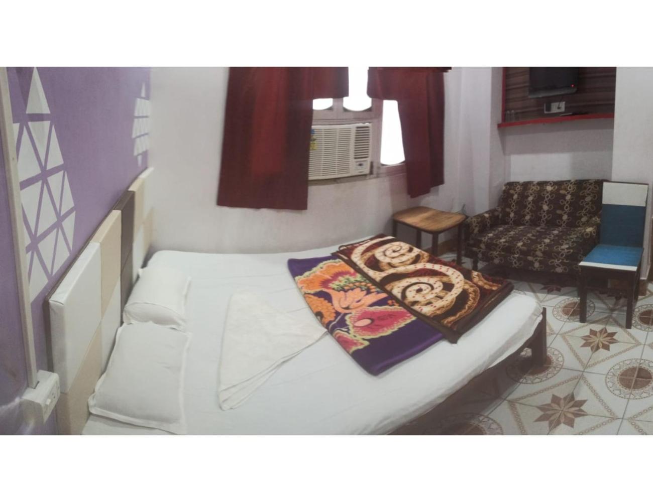 Deluxe Room - Photo 8
