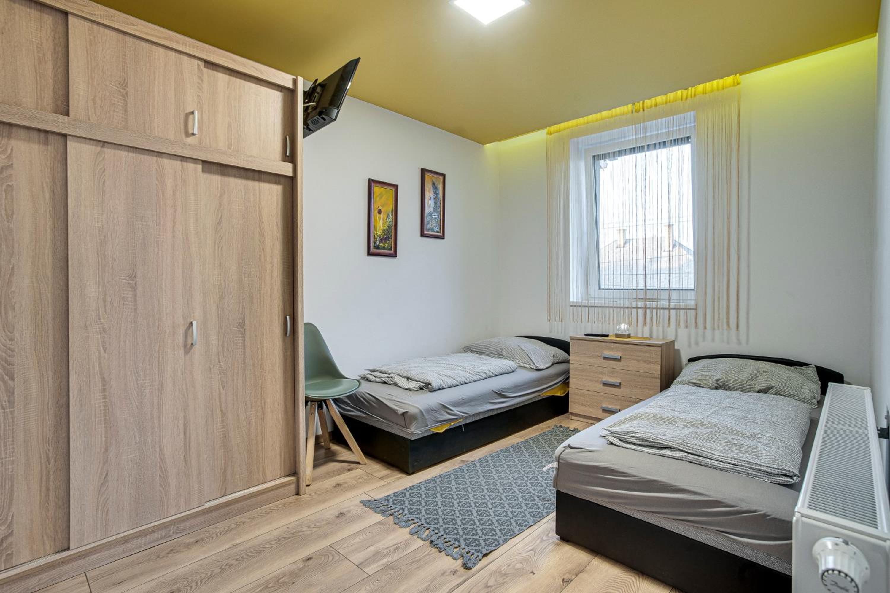 One-Bedroom Apartment - Photo 42