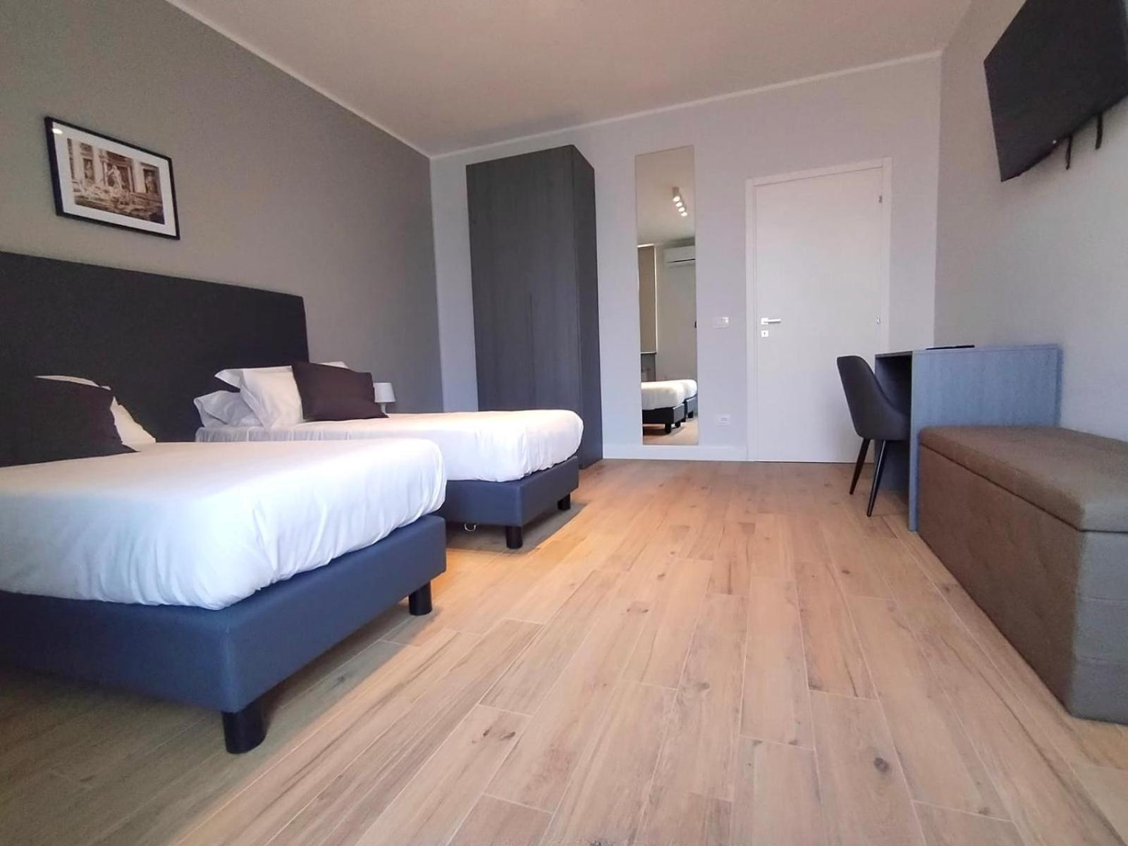 Standard Double Room photo 1
