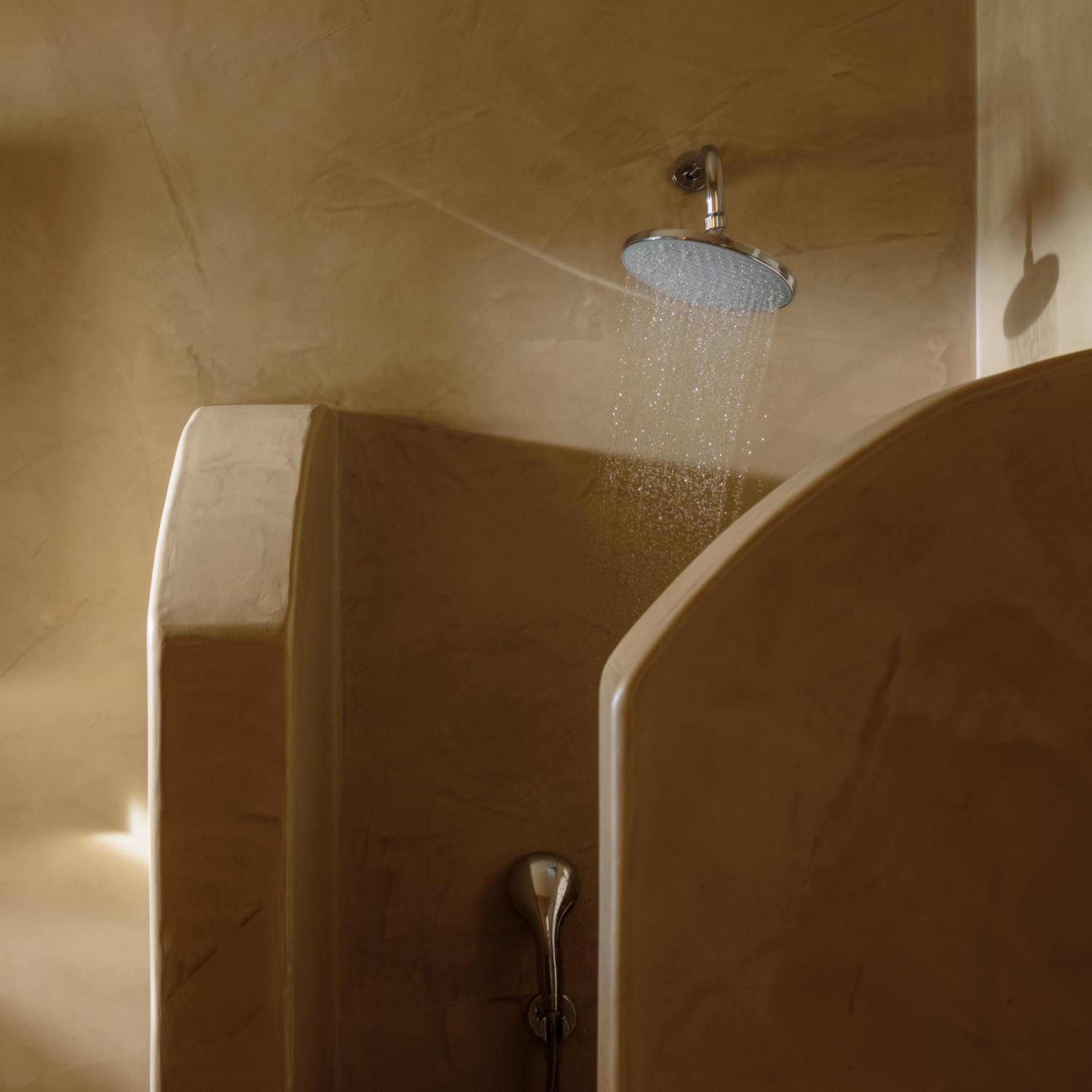 Superior Suite - Photo 8