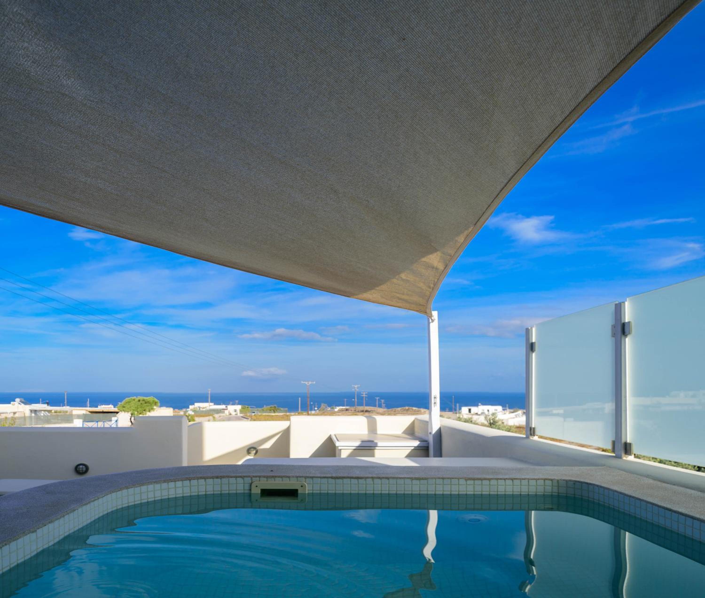 Loft Suite with Outdoor Hot Tub - Photo 46