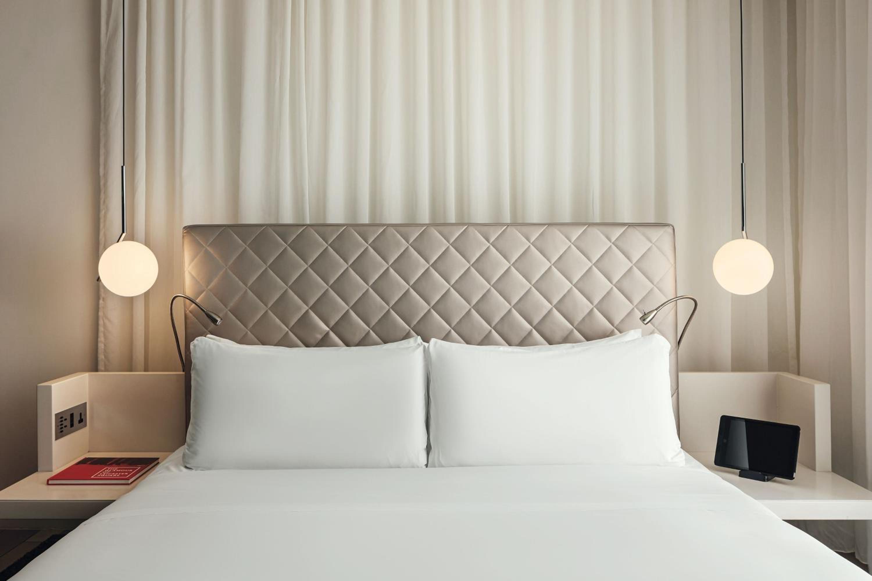 Spectacular Room, Guest room, 1 King, City view