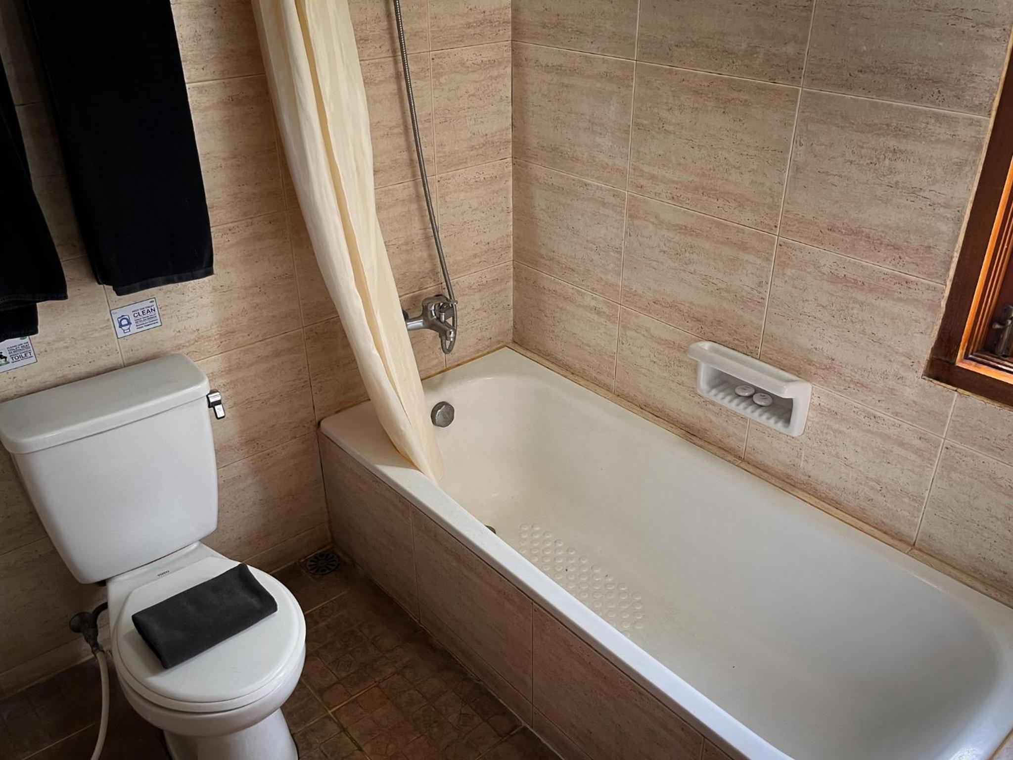 3-Bedroom Family Twin Room & Dine for 2 Adults only