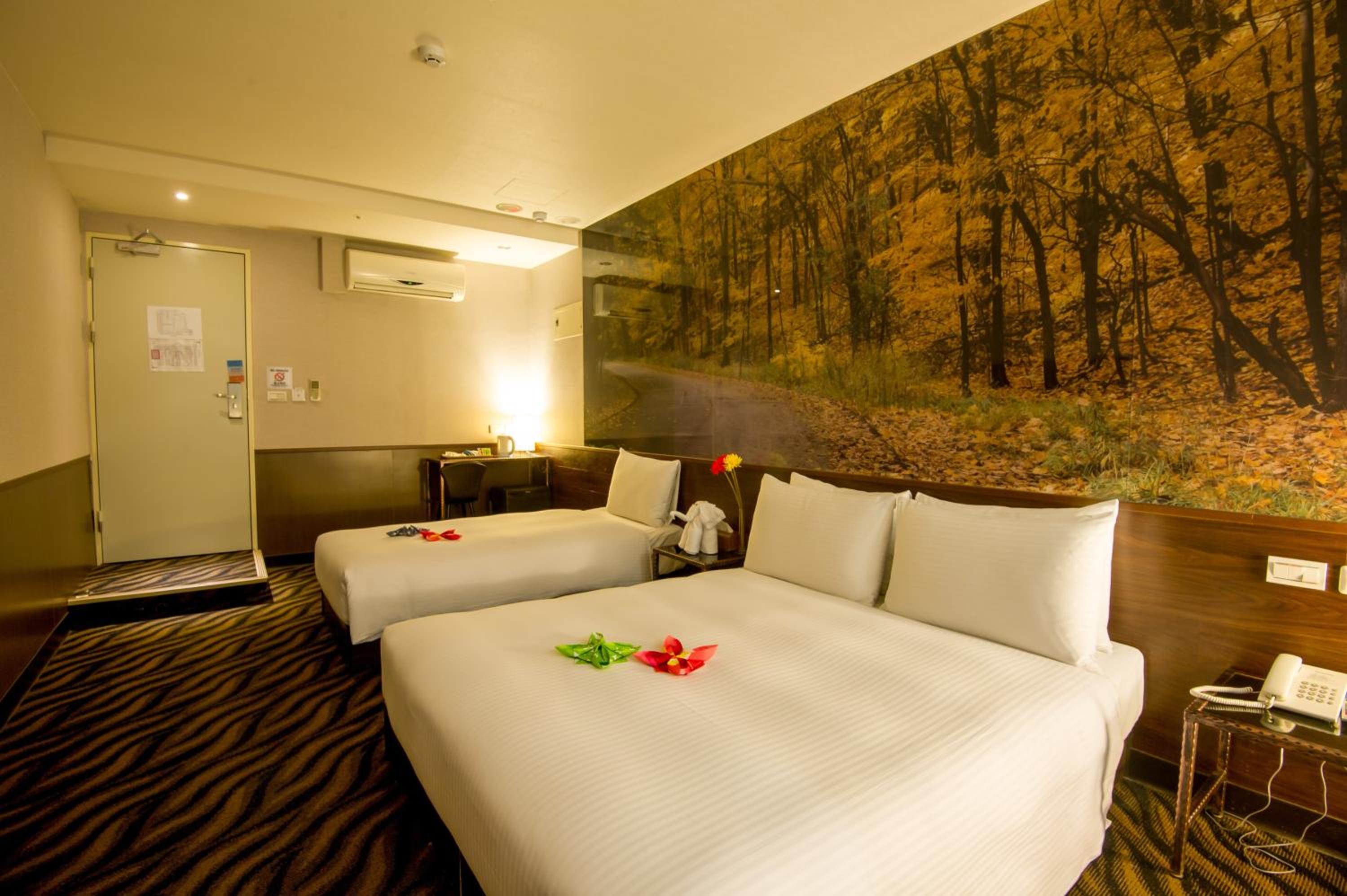Standard Triple Room photo 3