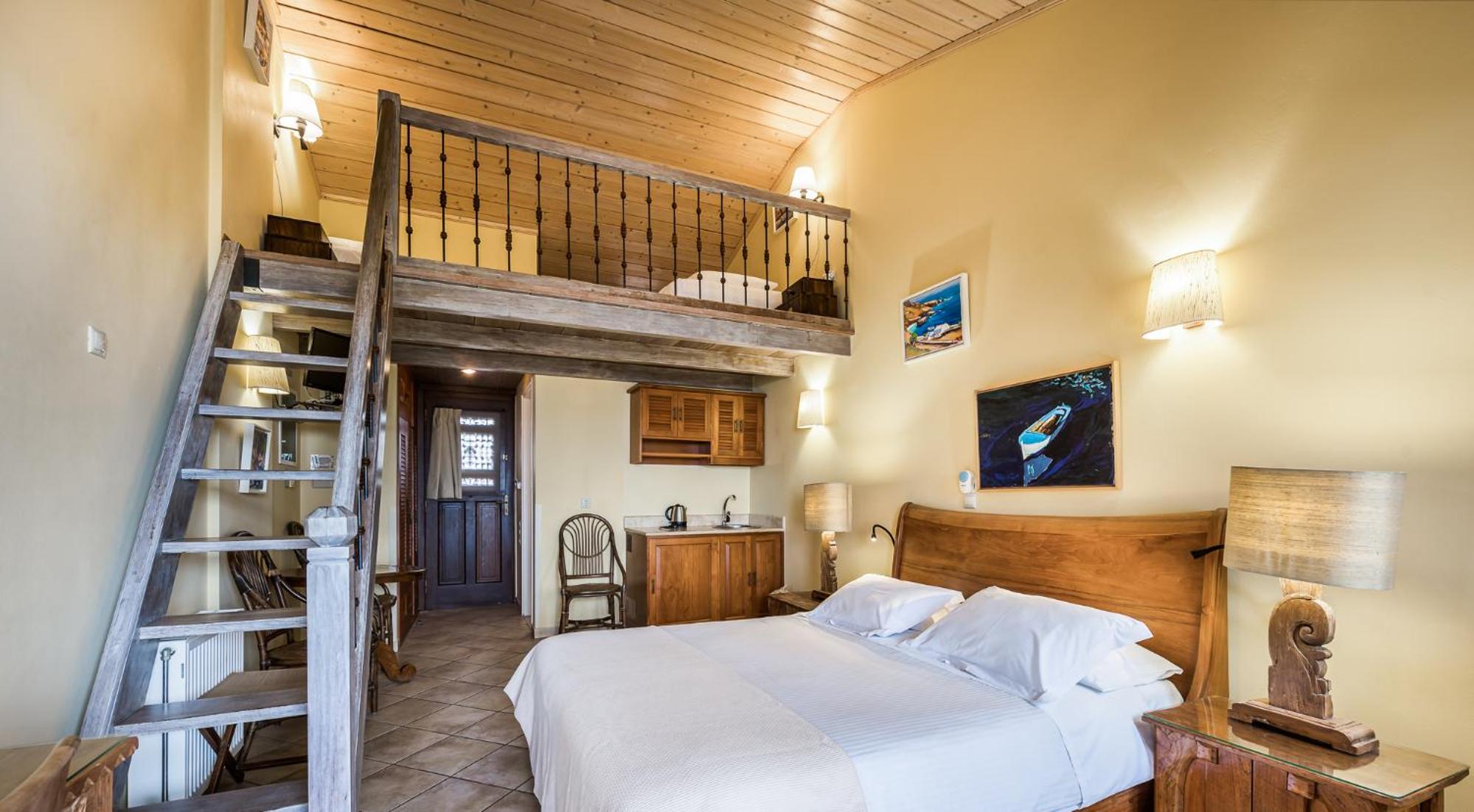 Family Maisonette with Sea View