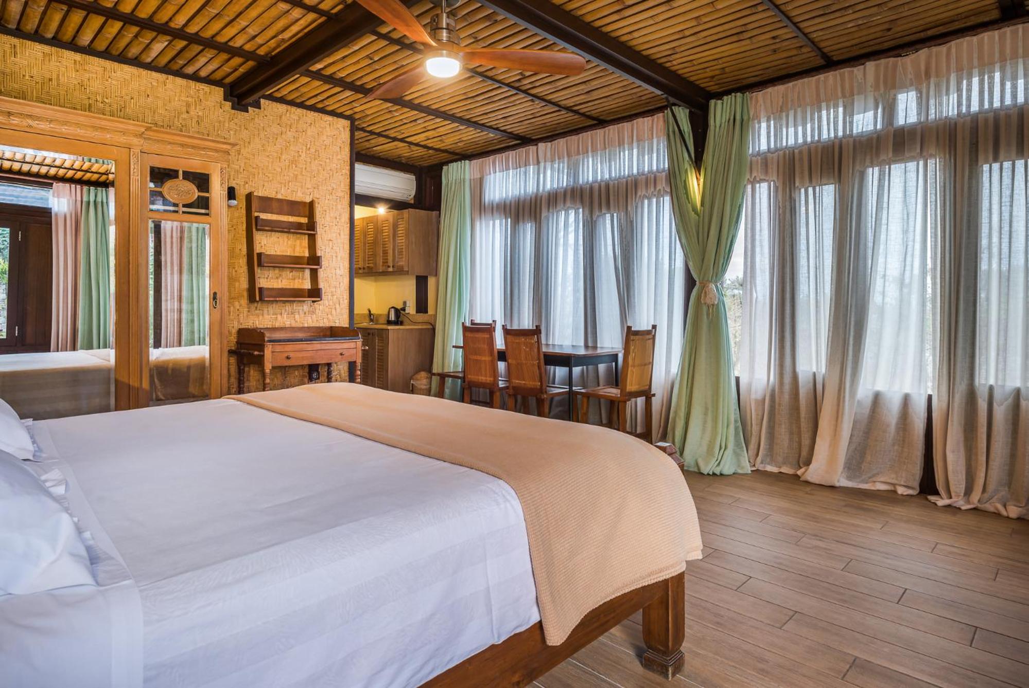 Jasmine Bungalow photo 3