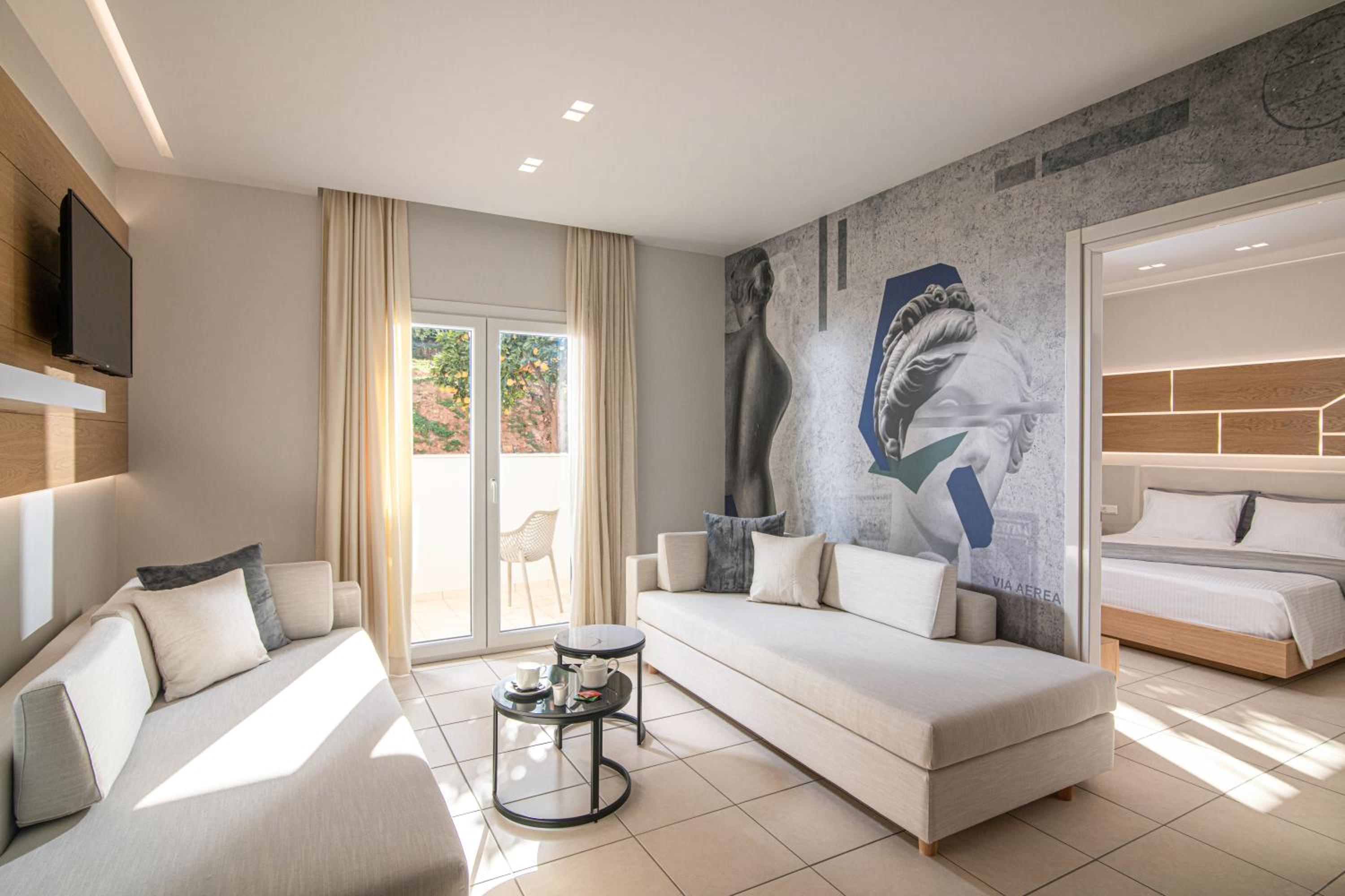 Junior Suite - Photo 2