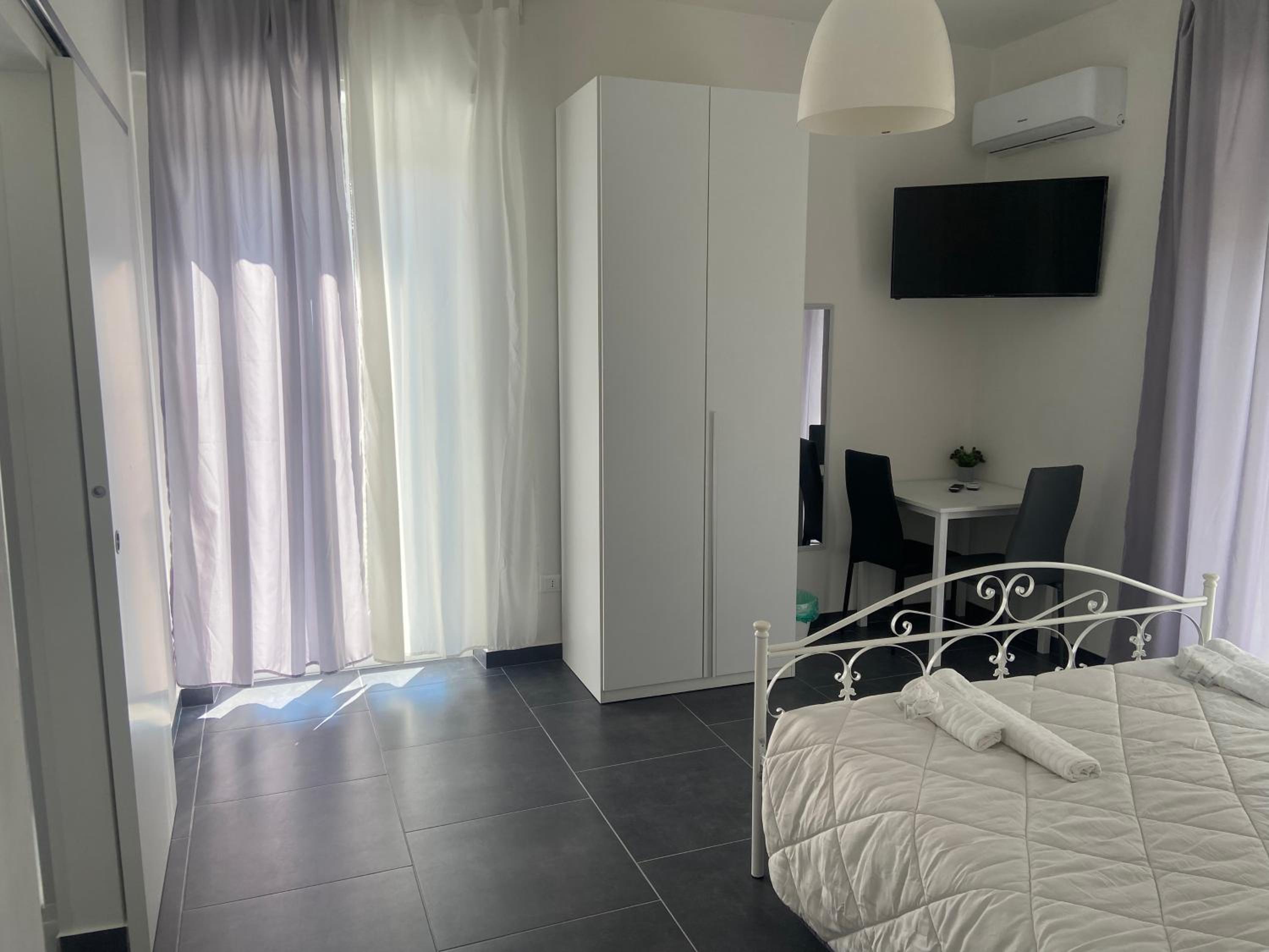 Quadruple Room with Balcony photo 2