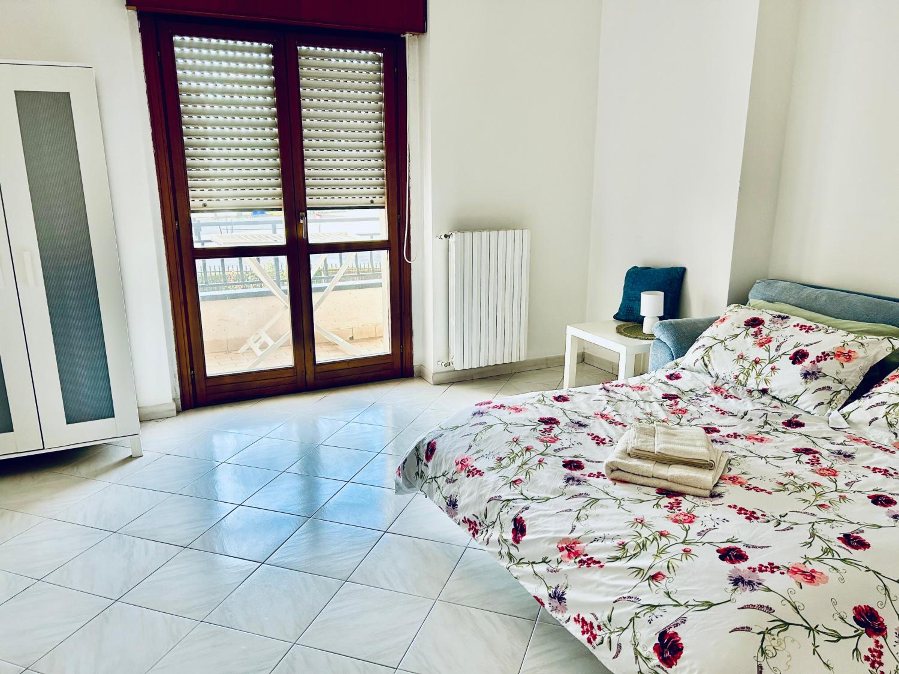 Large Double Room photo 2