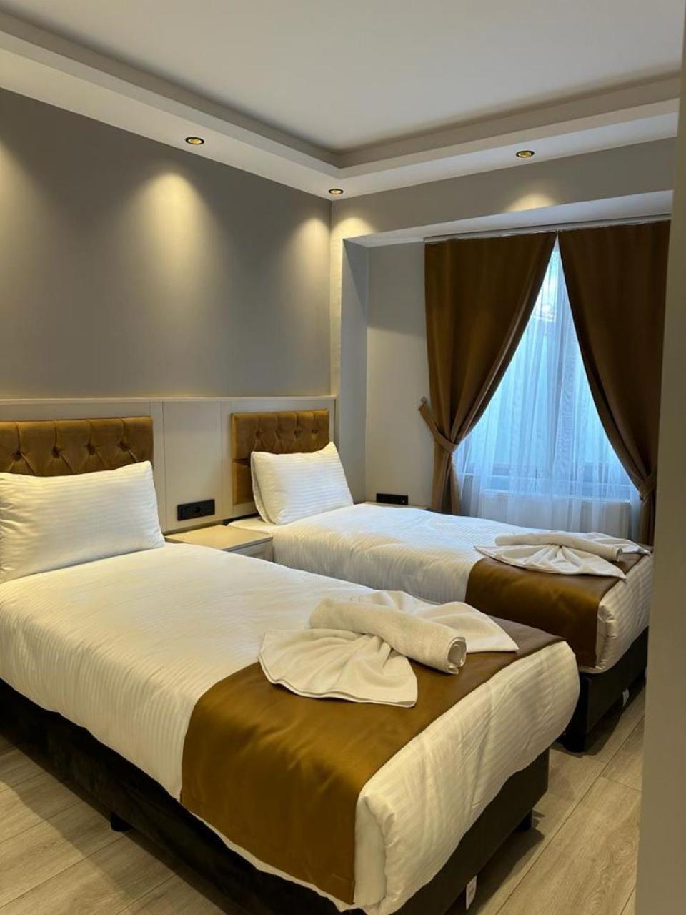Standard Twin Room photo 2