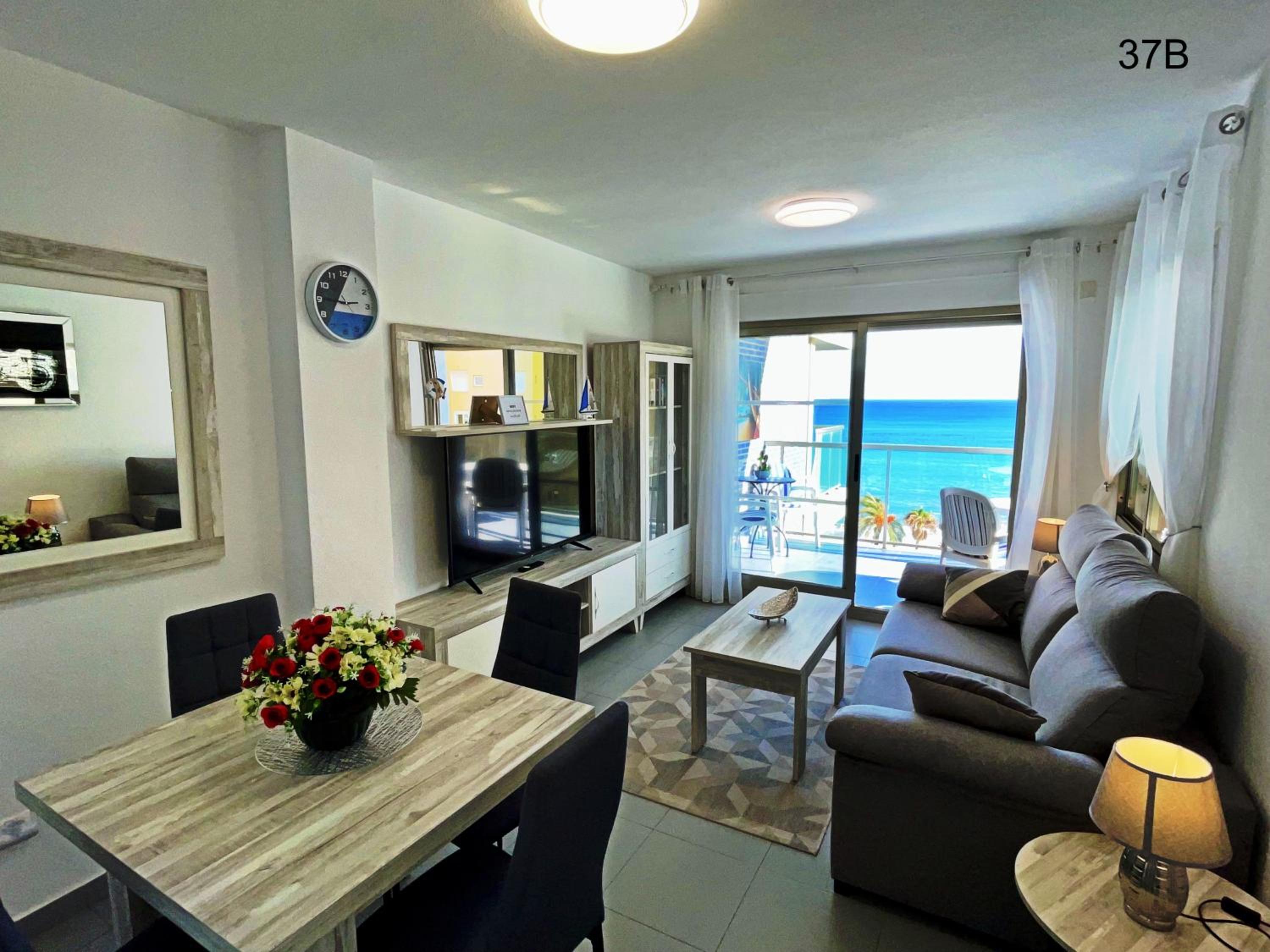 Apartamento con vista al mar