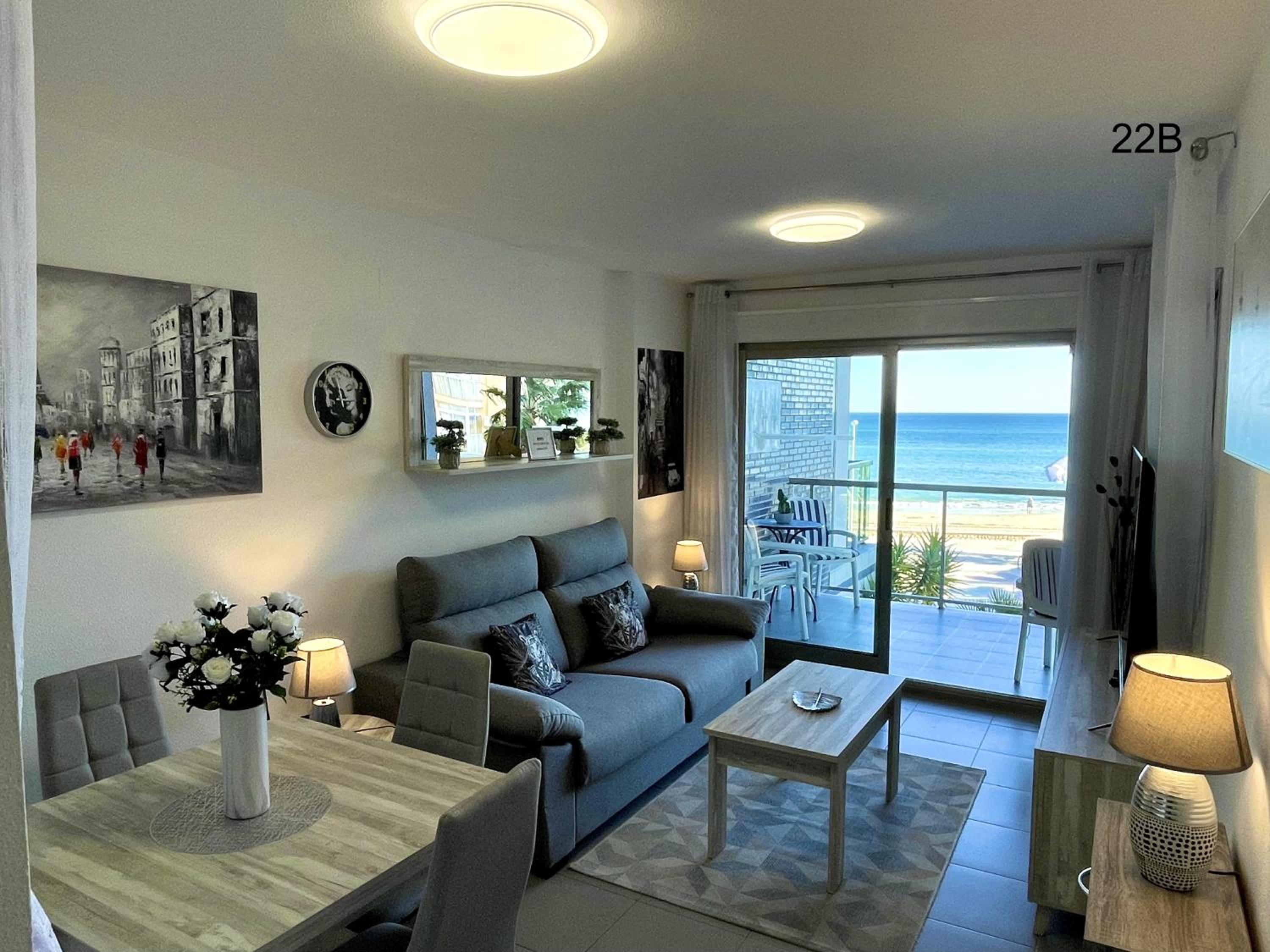Apartamento con vista al mar
