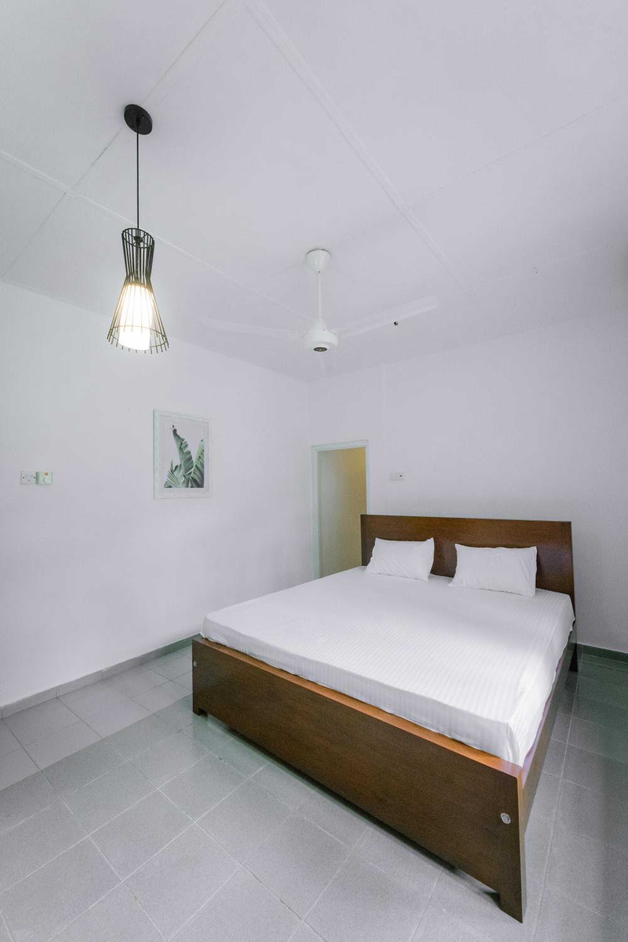 Deluxe King Room photo 2